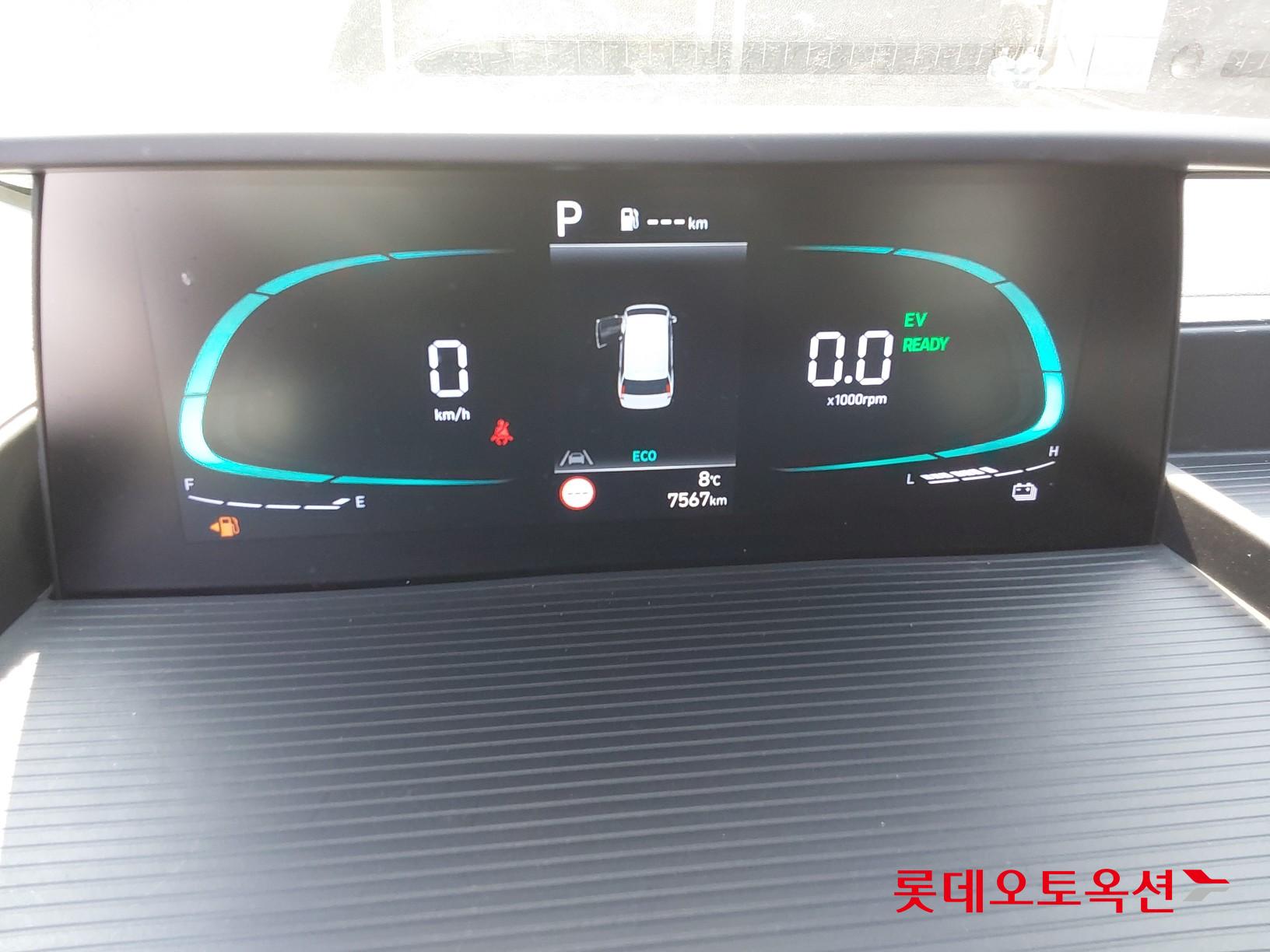 Hyundai Staria Hybrid id 3803732 из Кореи 38