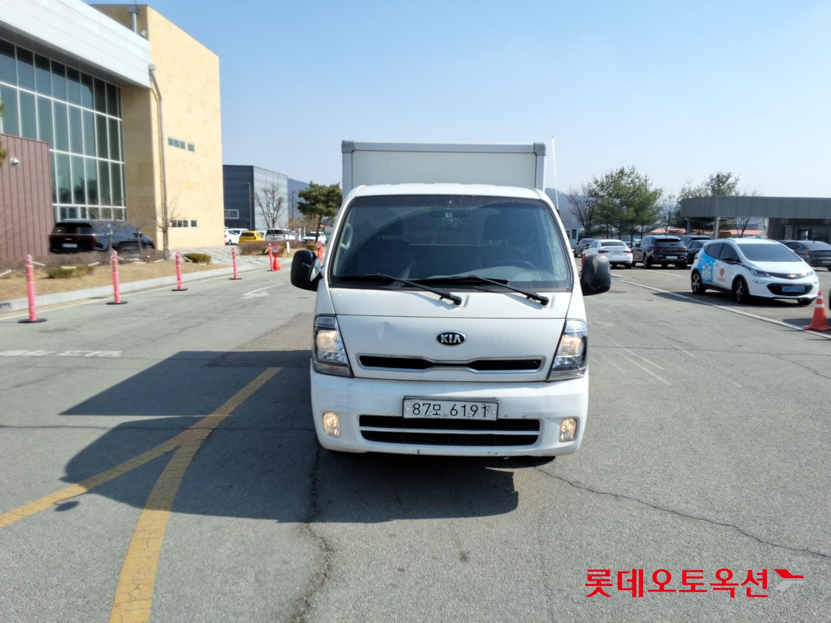 Kia Bongo III Built-in car 2020 Белый из Кореи, фото 2