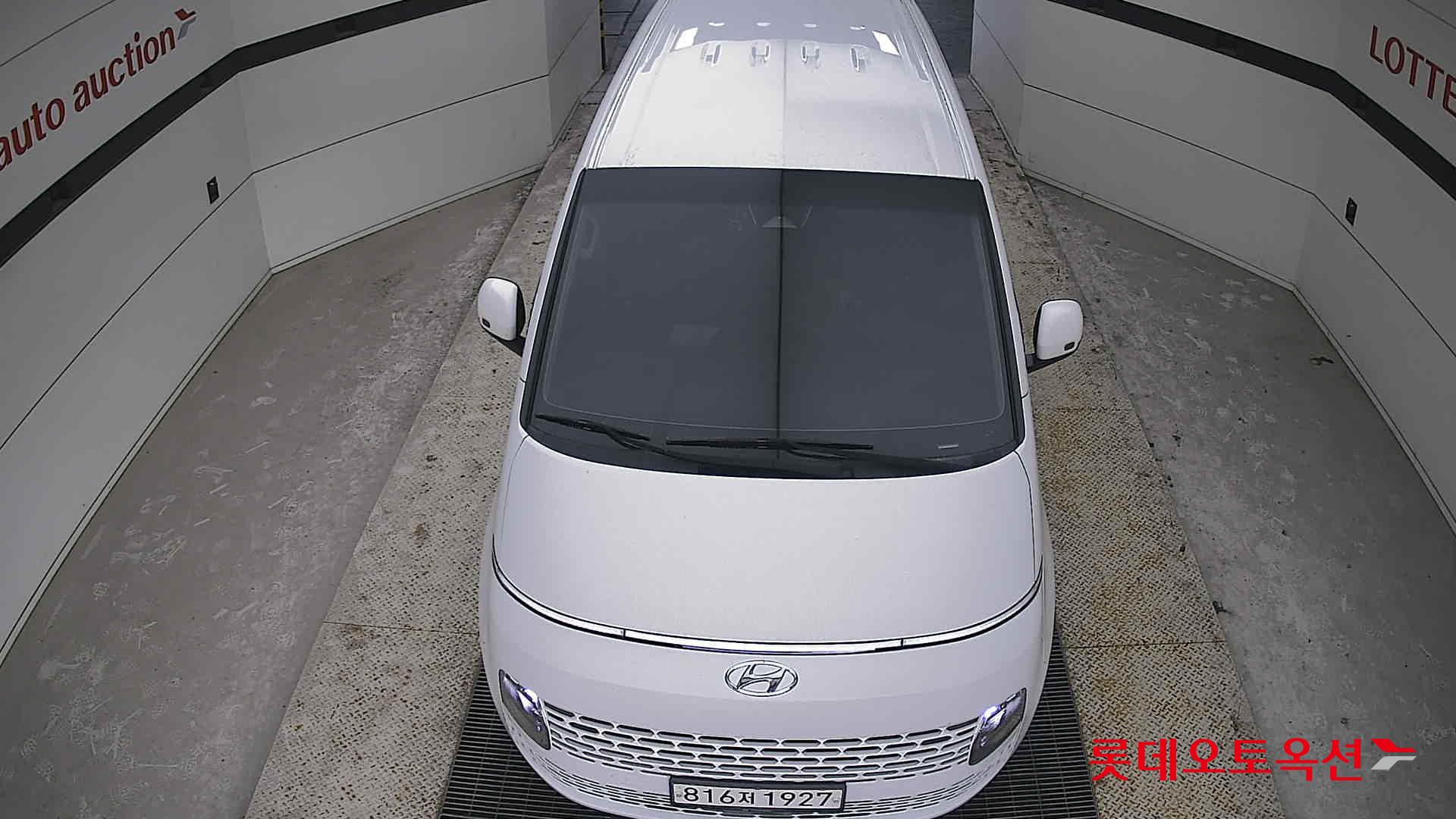 هيونداي ستاريا