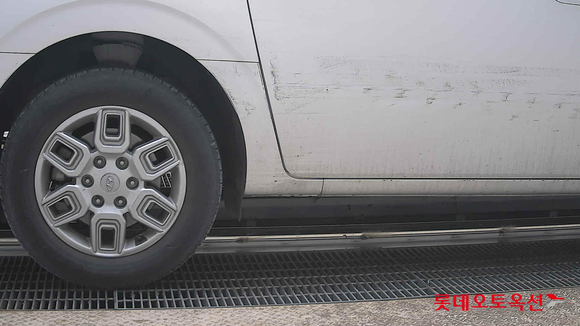 هيونداي ستاريا