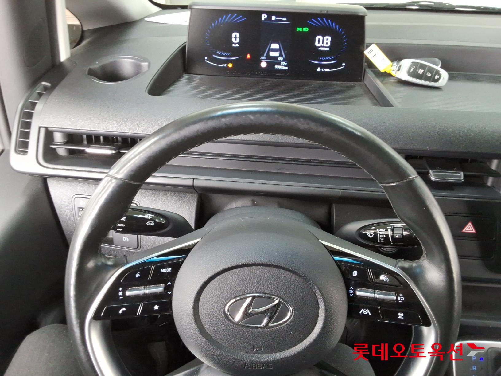 هيونداي ستاريا