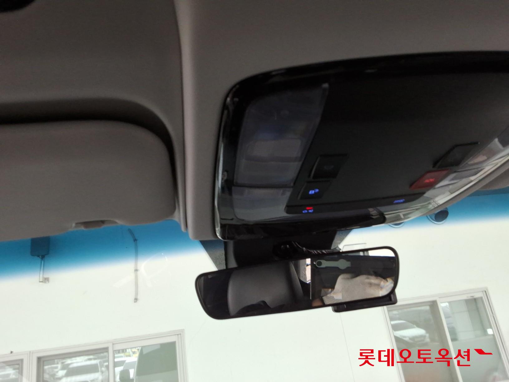 هيونداي ستاريا