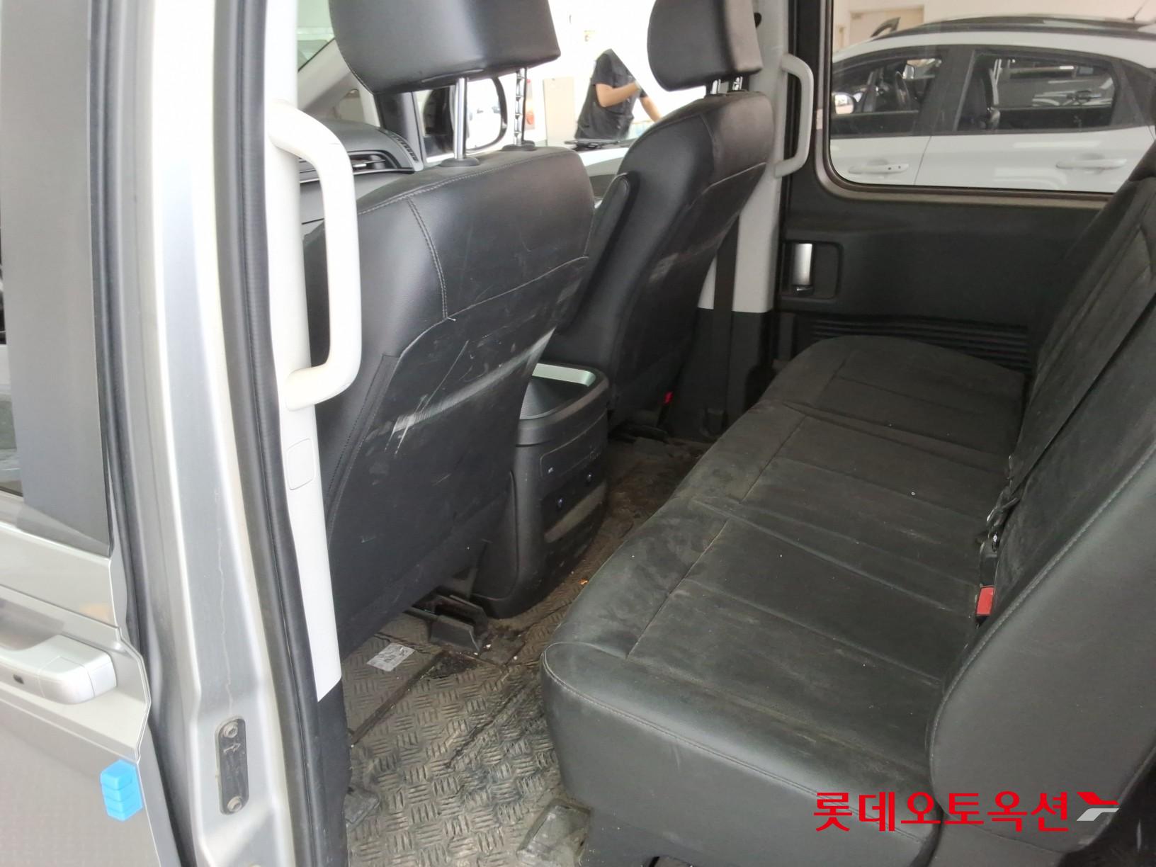 هيونداي ستاريا