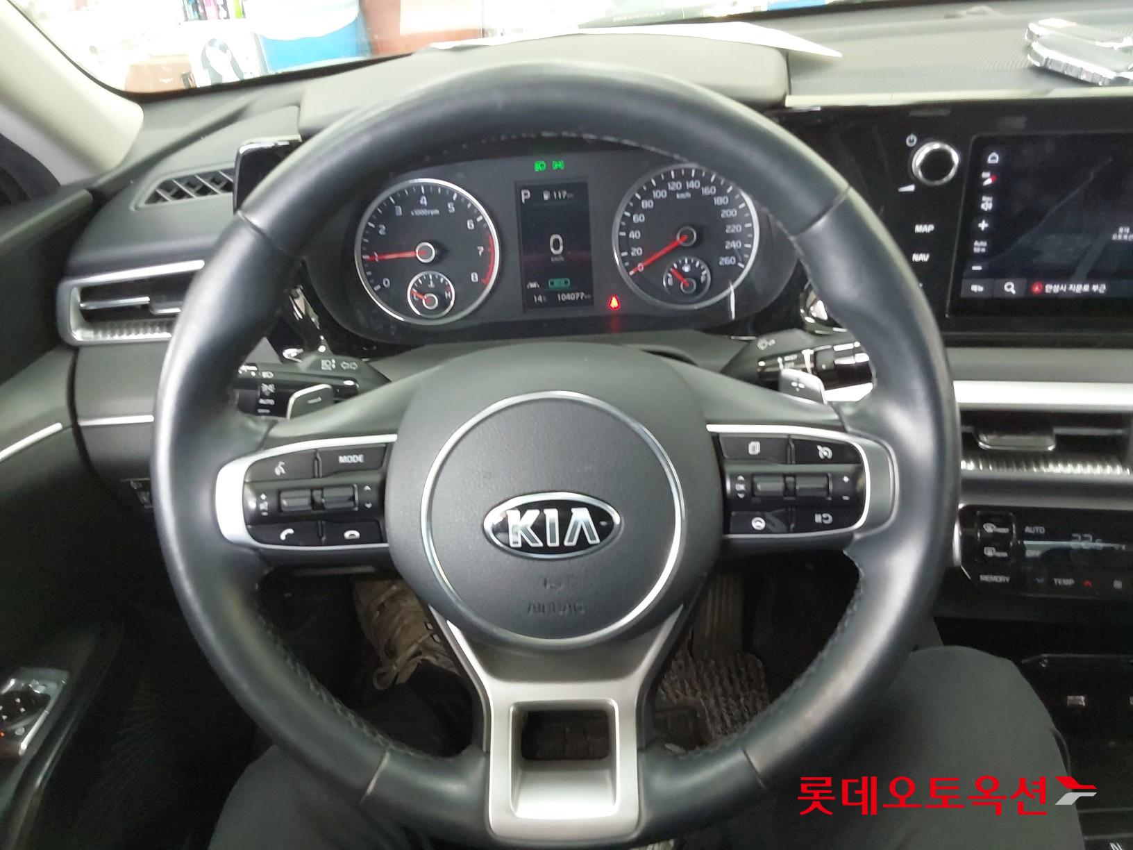 2021 - Kia K5
