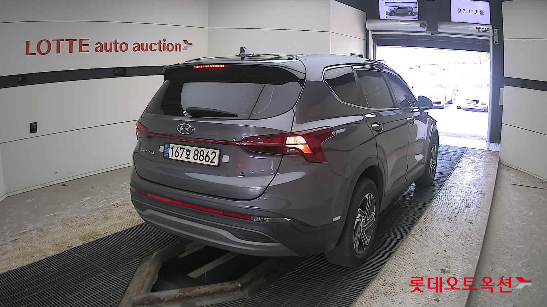 2022 - Hyundai SANTAFE