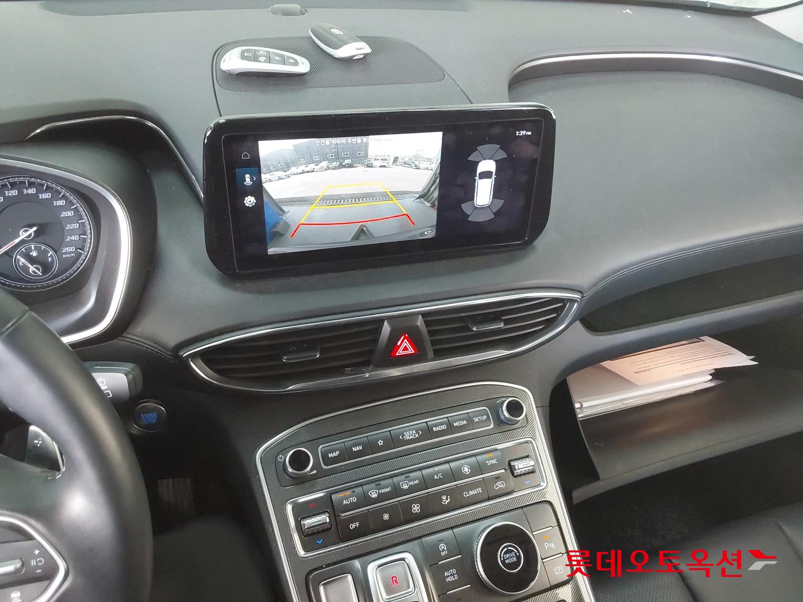 2022 - Hyundai SANTAFE