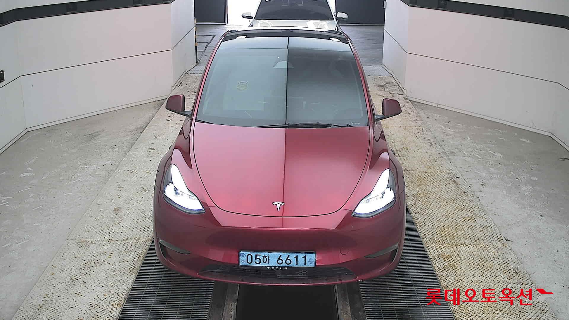 TESLA MODEL Y RANGE (E)