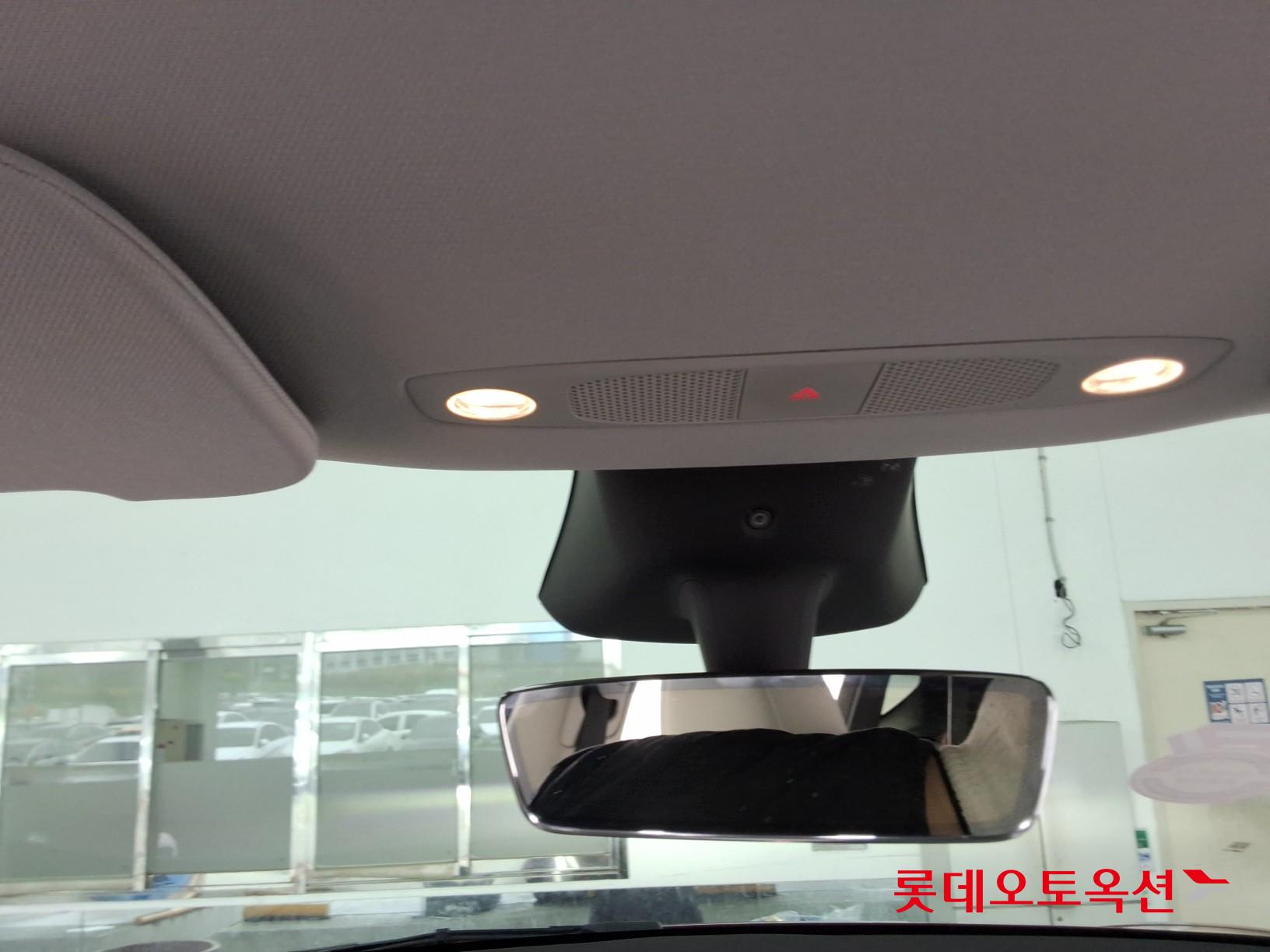 2024 - Tesla MODEL Y