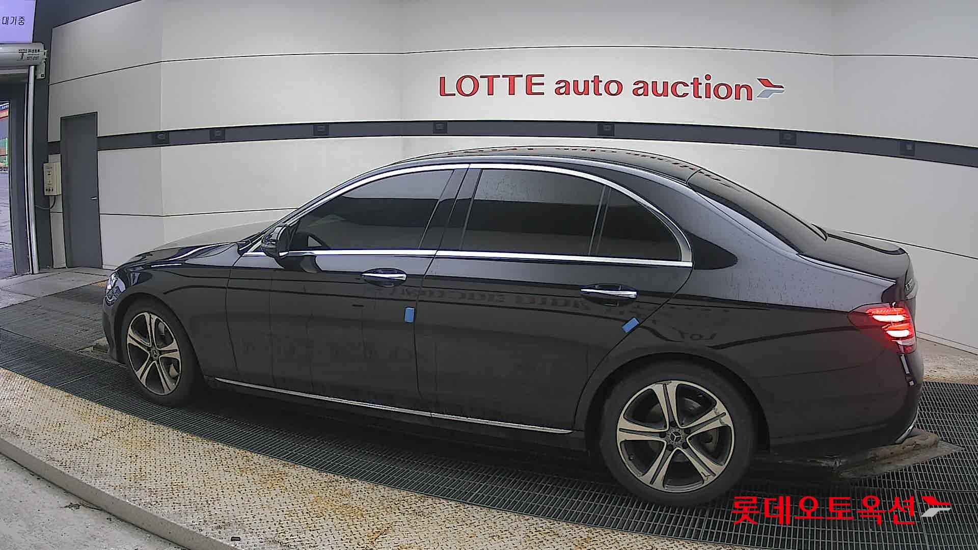 Mercedes-Benz E300 id 3816475 из Кореи 11