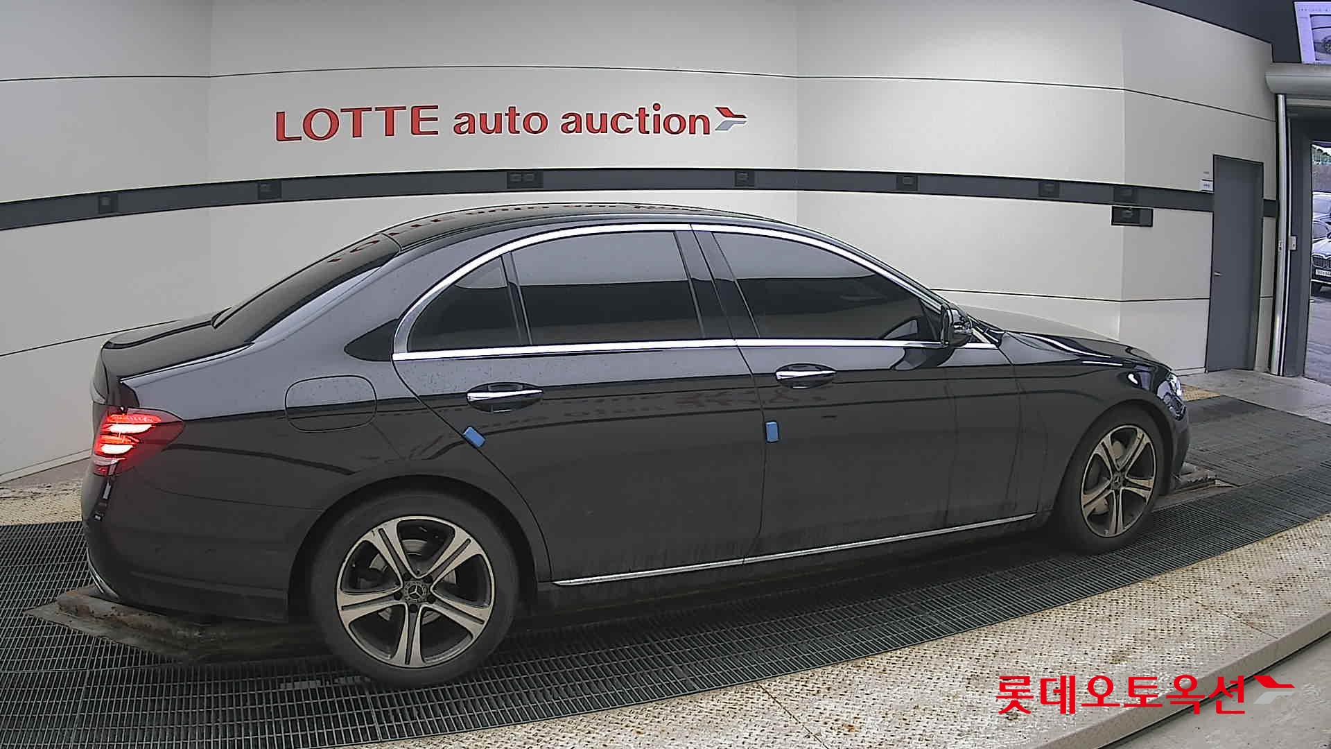 Mercedes-Benz E300 id 3816475 из Кореи 18