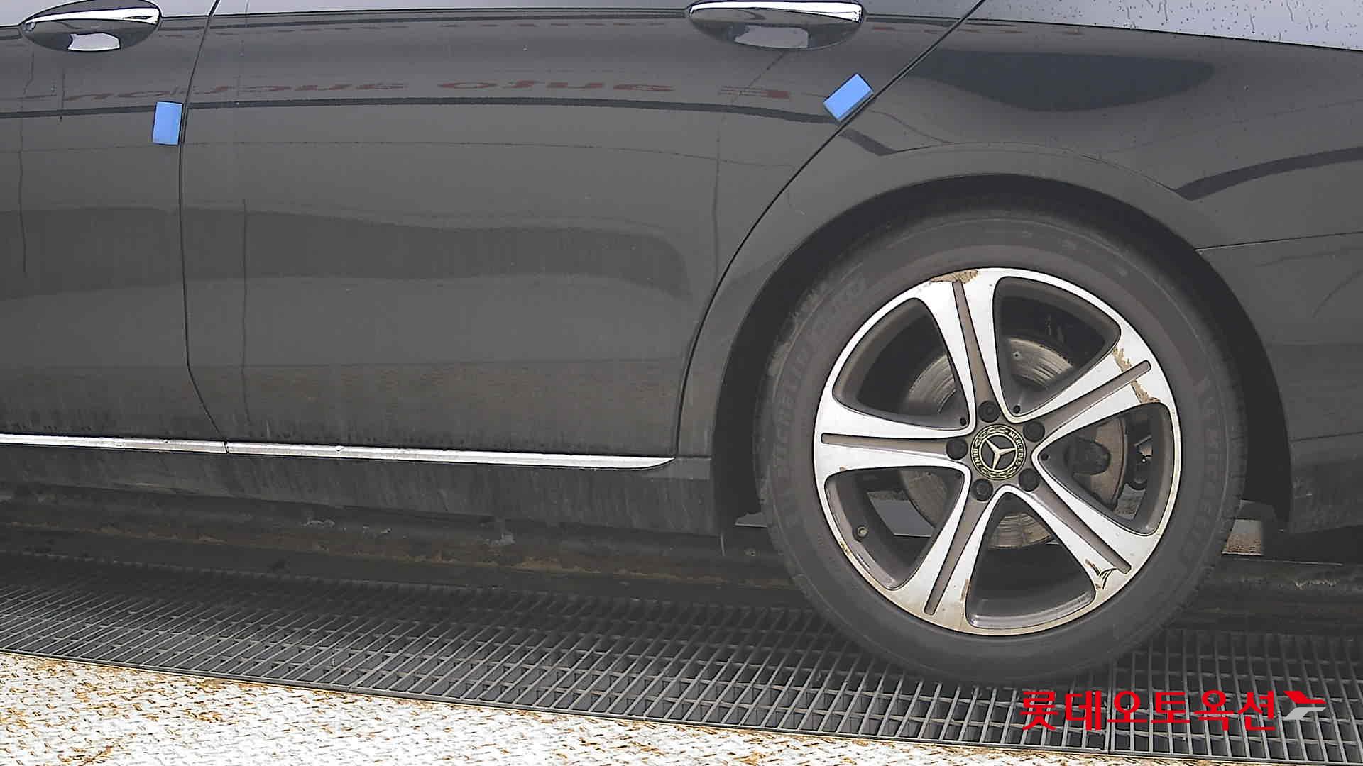 Mercedes-Benz E300 id 3816475 из Кореи 22