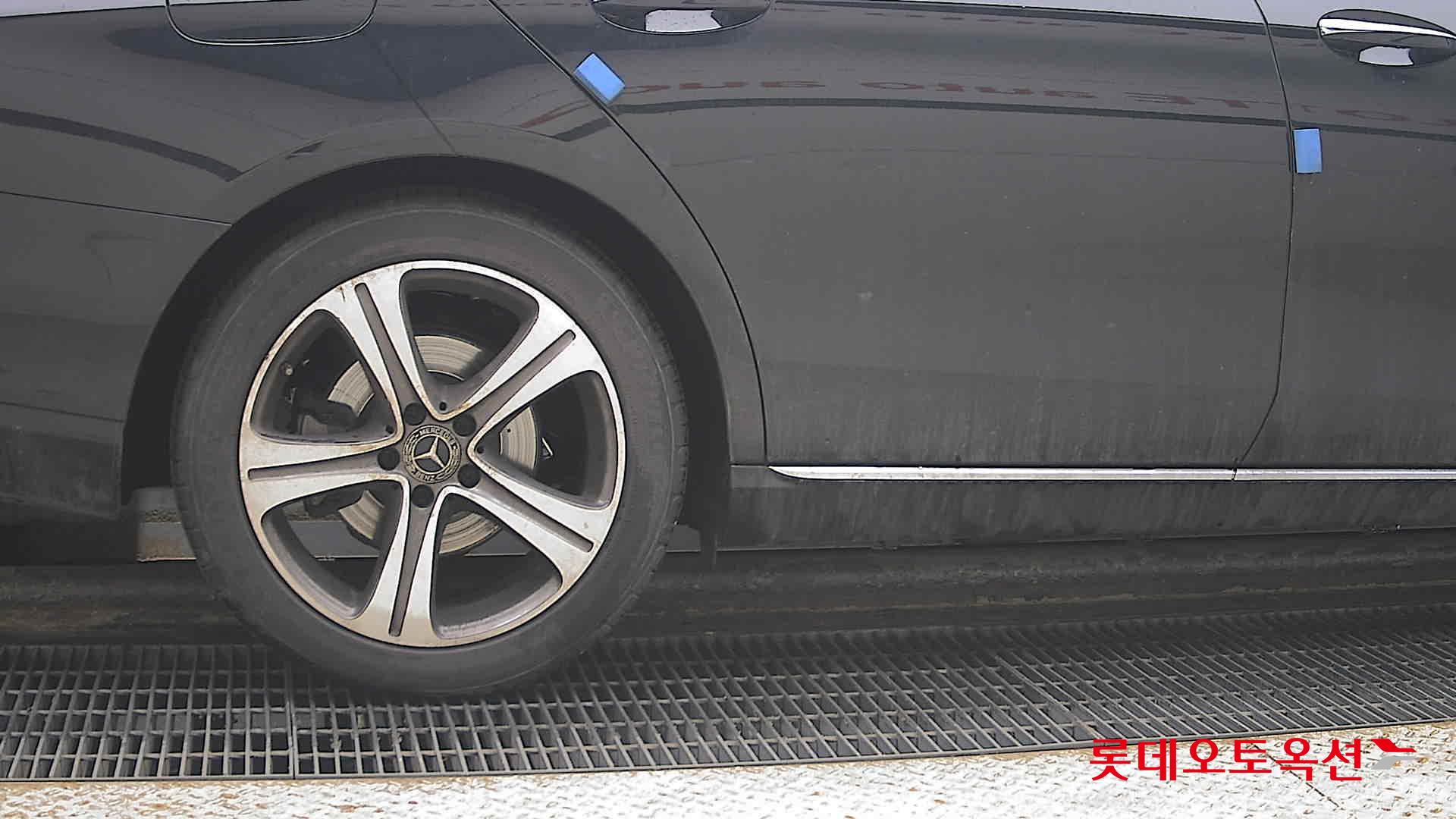 Mercedes-Benz E300 id 3816475 из Кореи 24