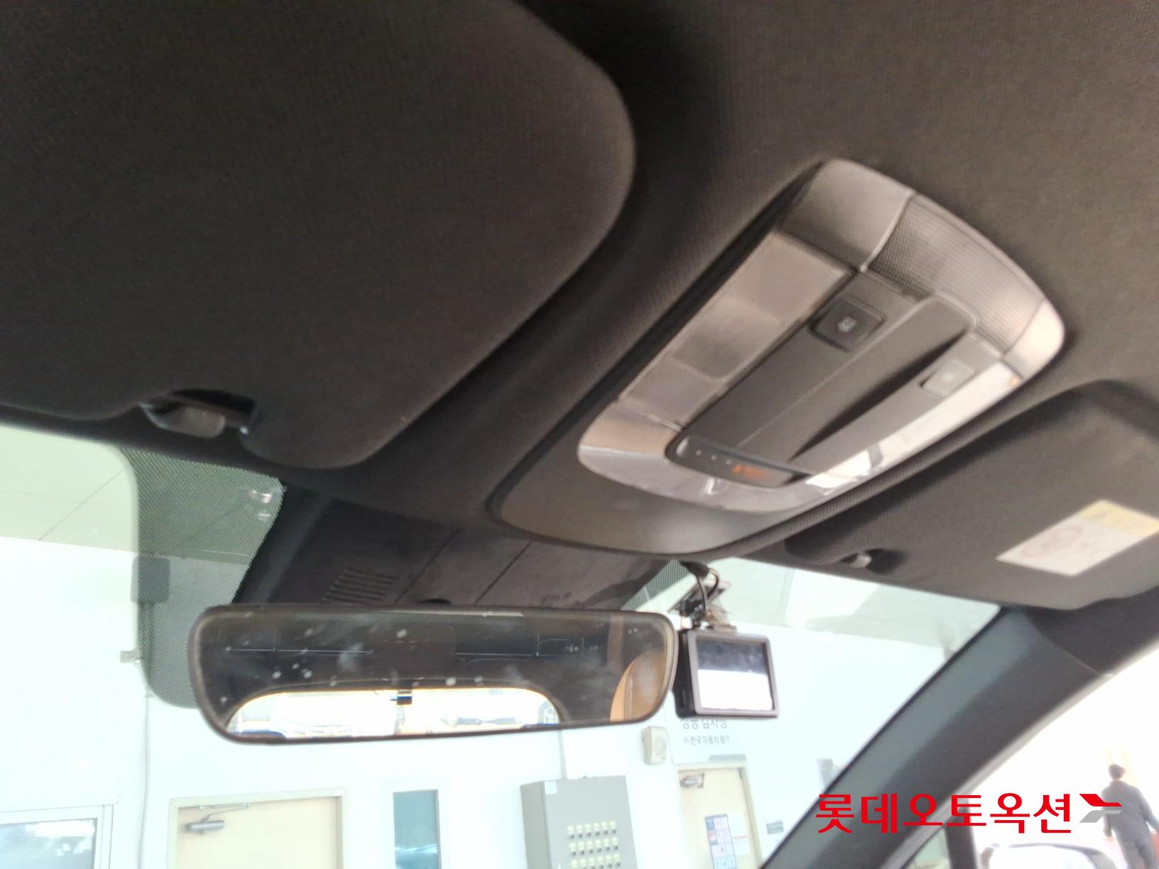 كيا سورينتو 2021 - صورة 31