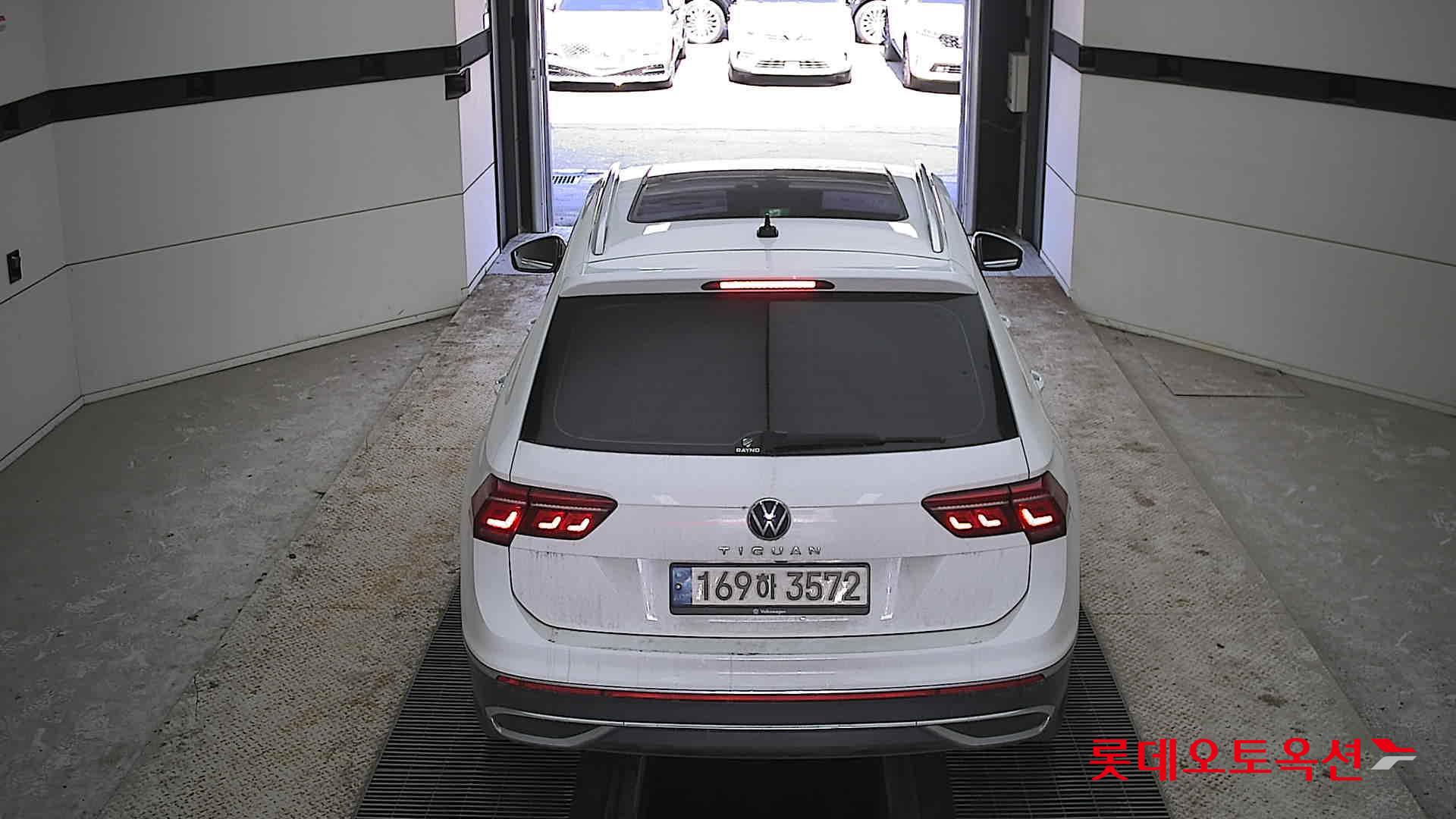 فولكس فاجن تيجوان 2022 - صورة 17