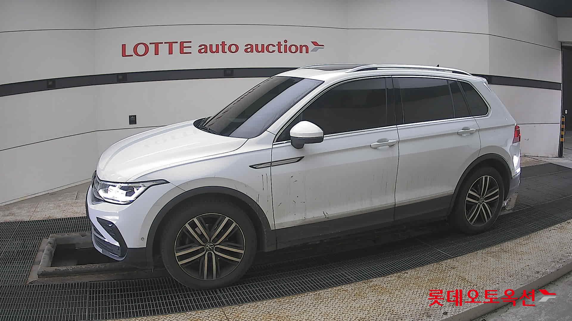 فولكس فاجن تيجوان 2022 - صورة 12