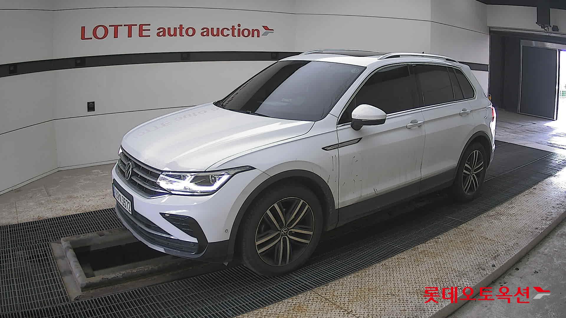 فولكس فاجن تيجوان 2022 - صورة 11