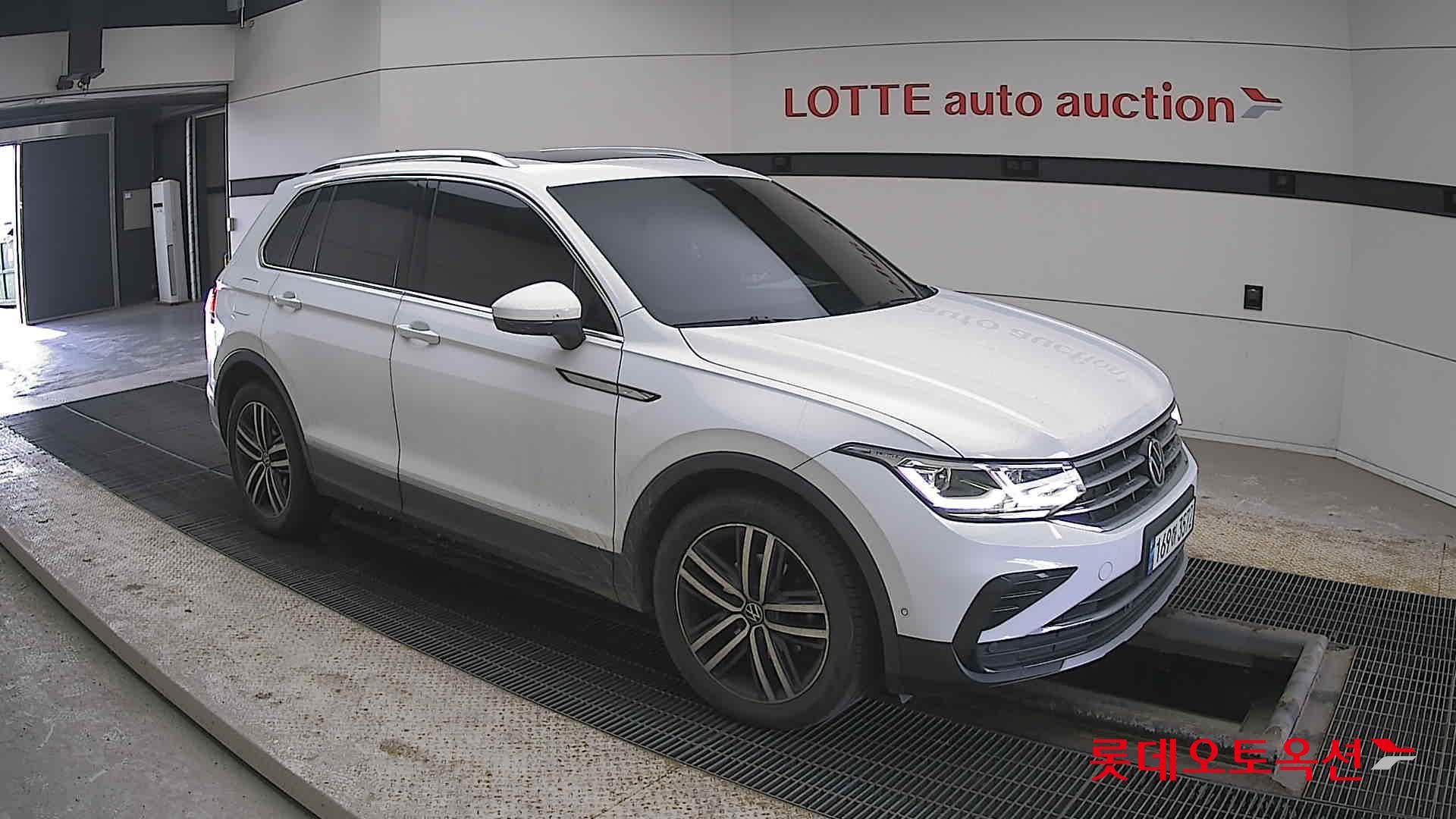 فولكس فاجن تيجوان 2022 - صورة 23