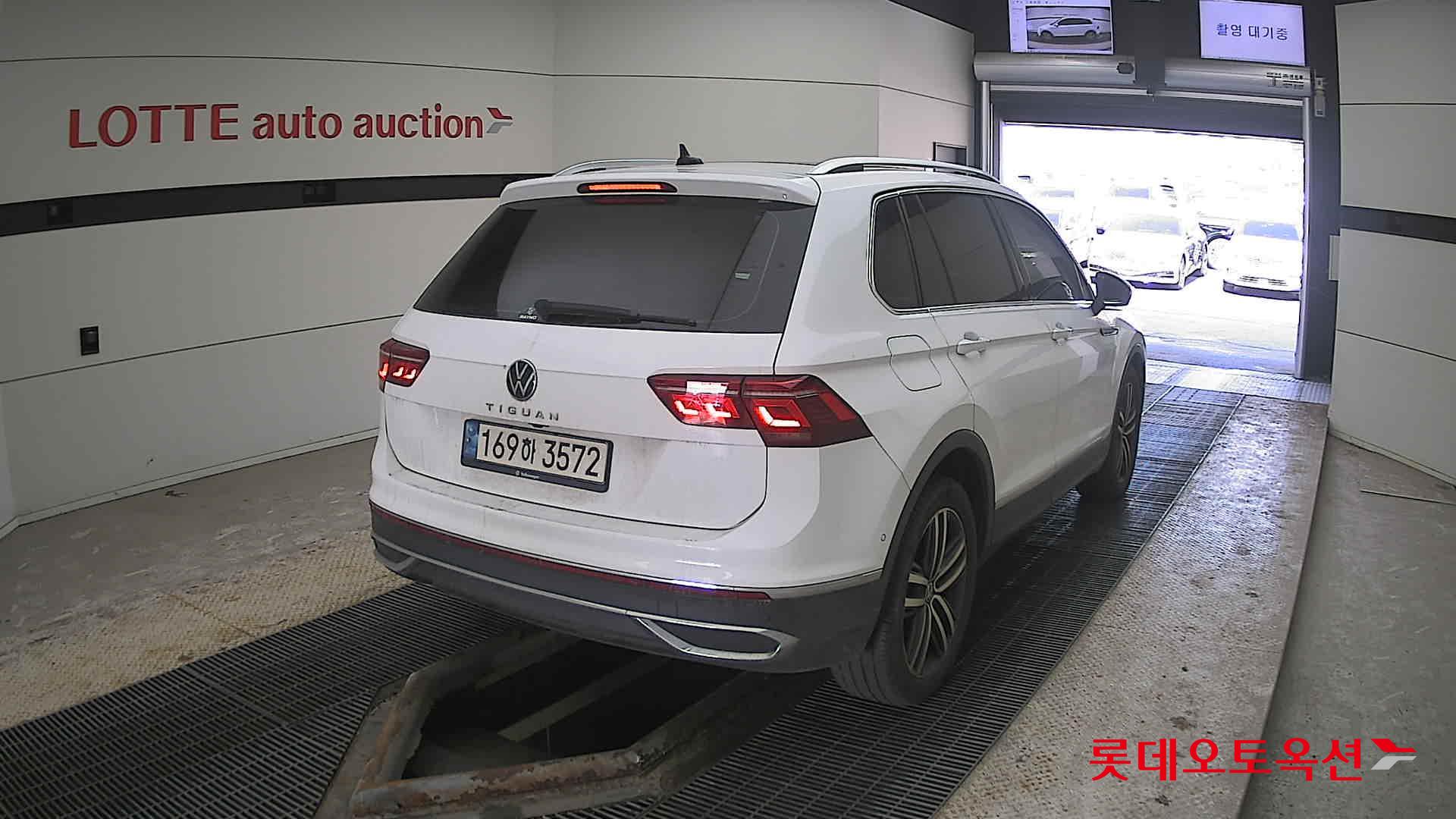 فولكس فاجن تيجوان 2022 - صورة 18