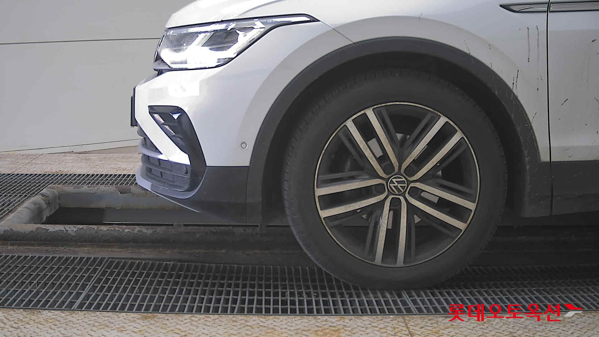 فولكس فاجن تيجوان 2022 - صورة 25