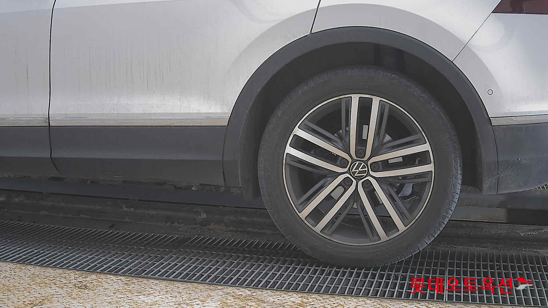 فولكس فاجن تيجوان 2022 - صورة 26