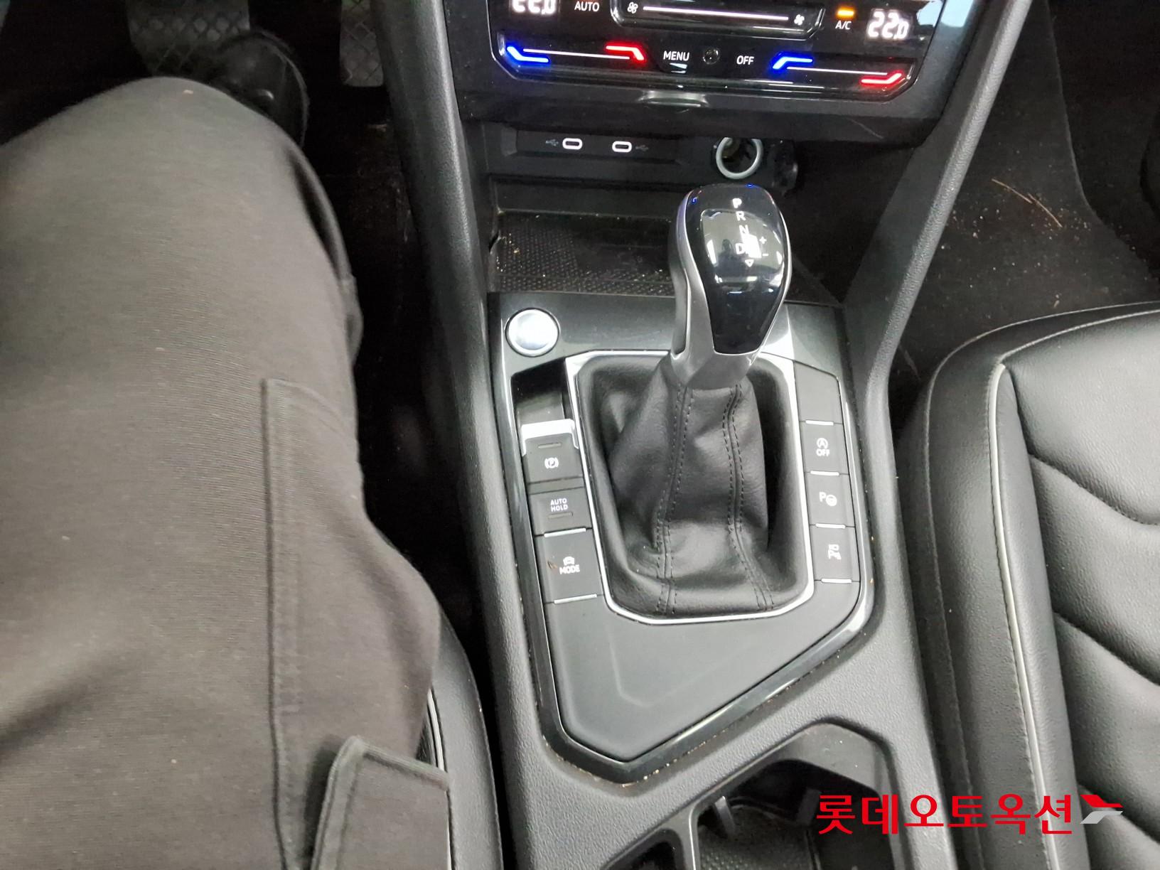 فولكس فاجن تيجوان 2022 - صورة 34