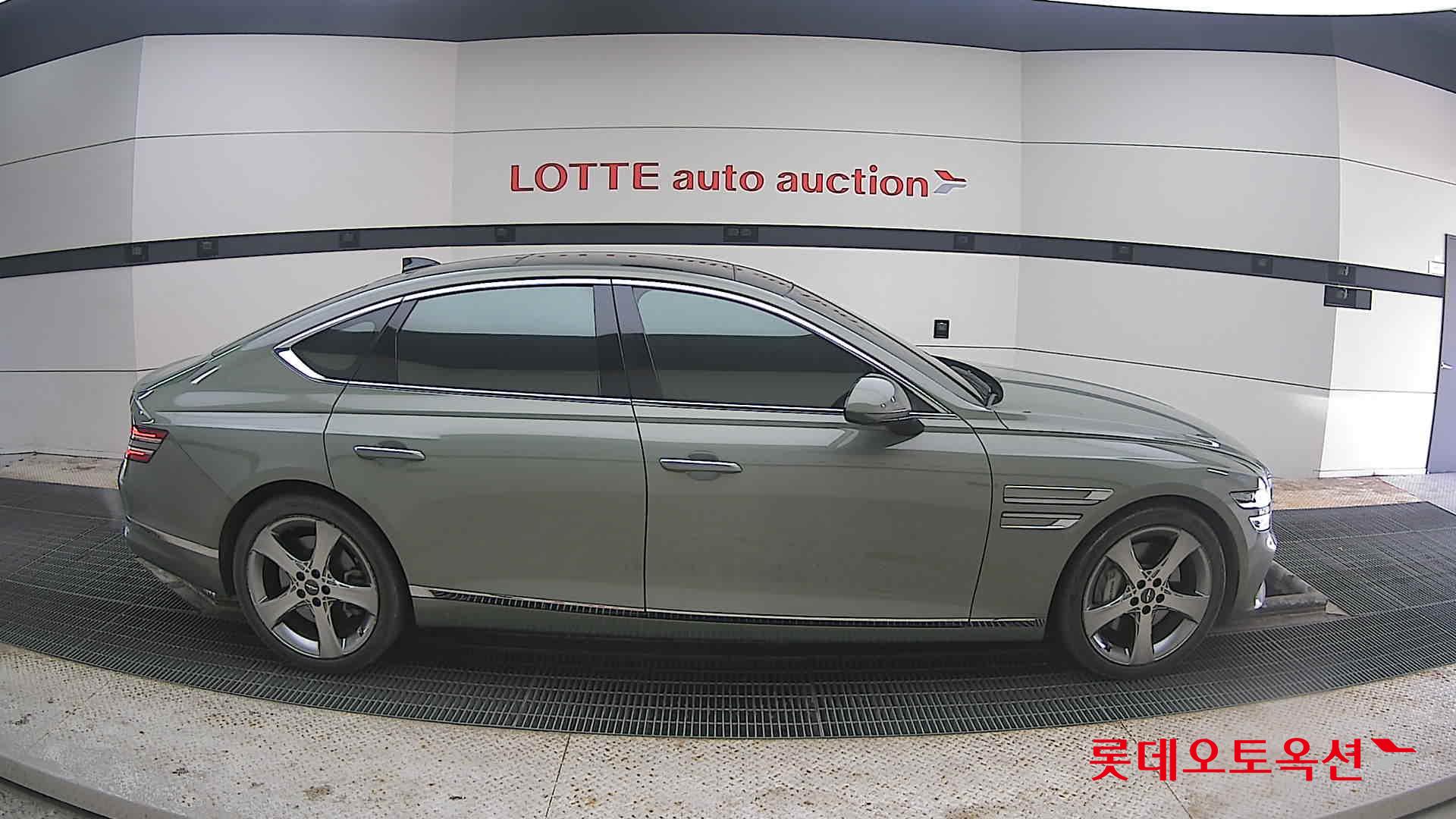 جينيسيس G80 2021 - صورة 21