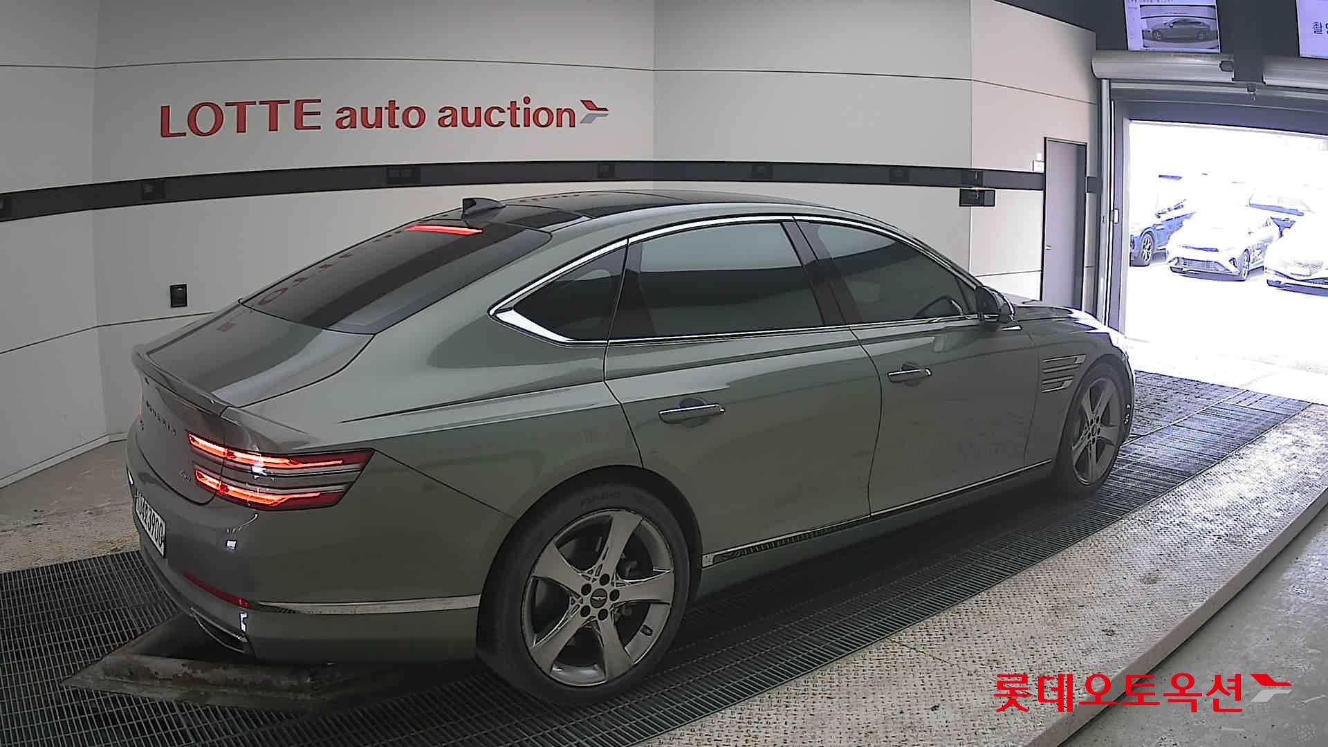 جينيسيس G80 2021 - صورة 19