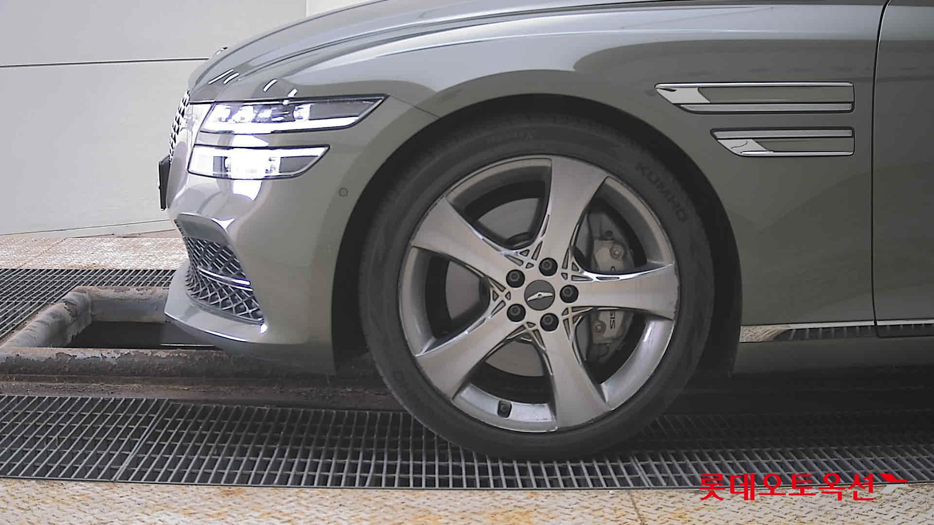 جينيسيس G80 2021 - صورة 25