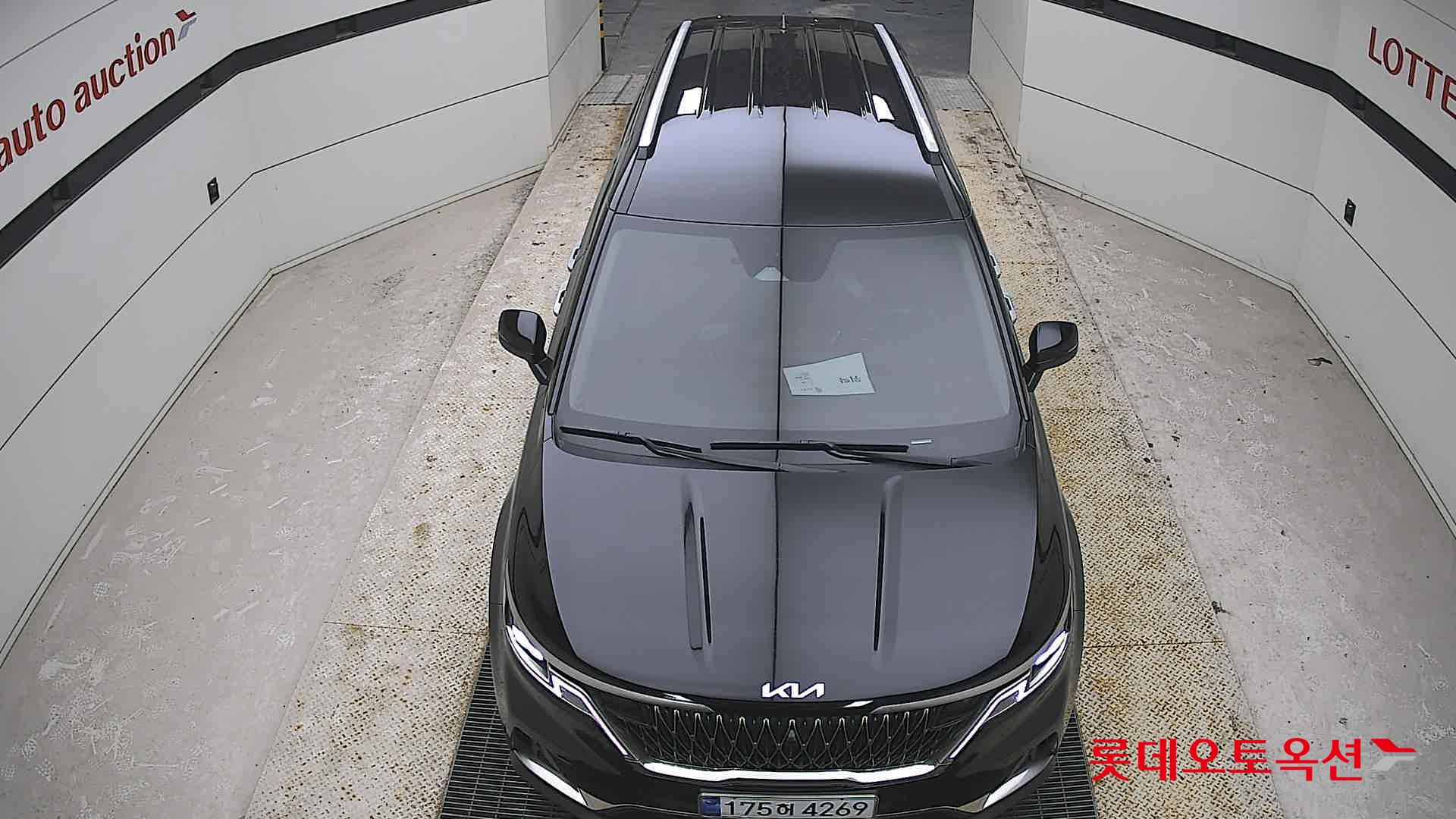 كيا كارنيفال 2023 - صورة 7