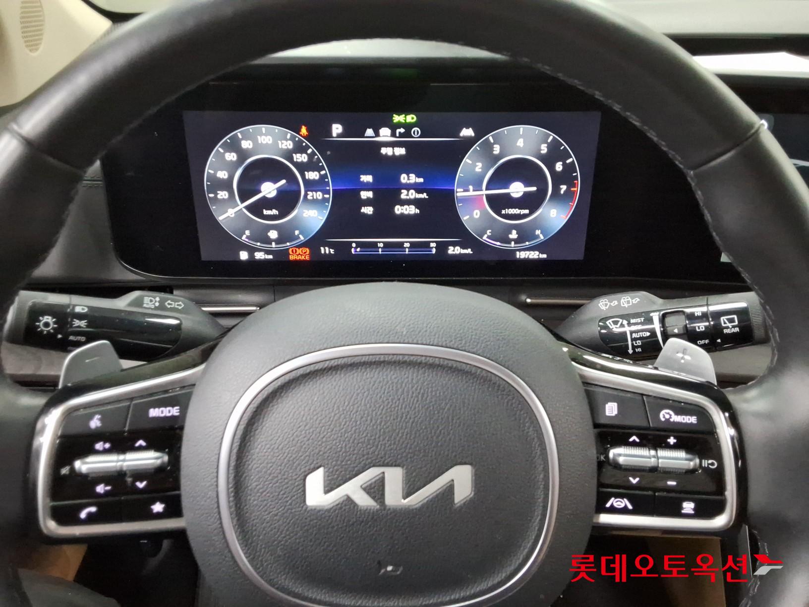 كيا كارنيفال 2023 - صورة 30