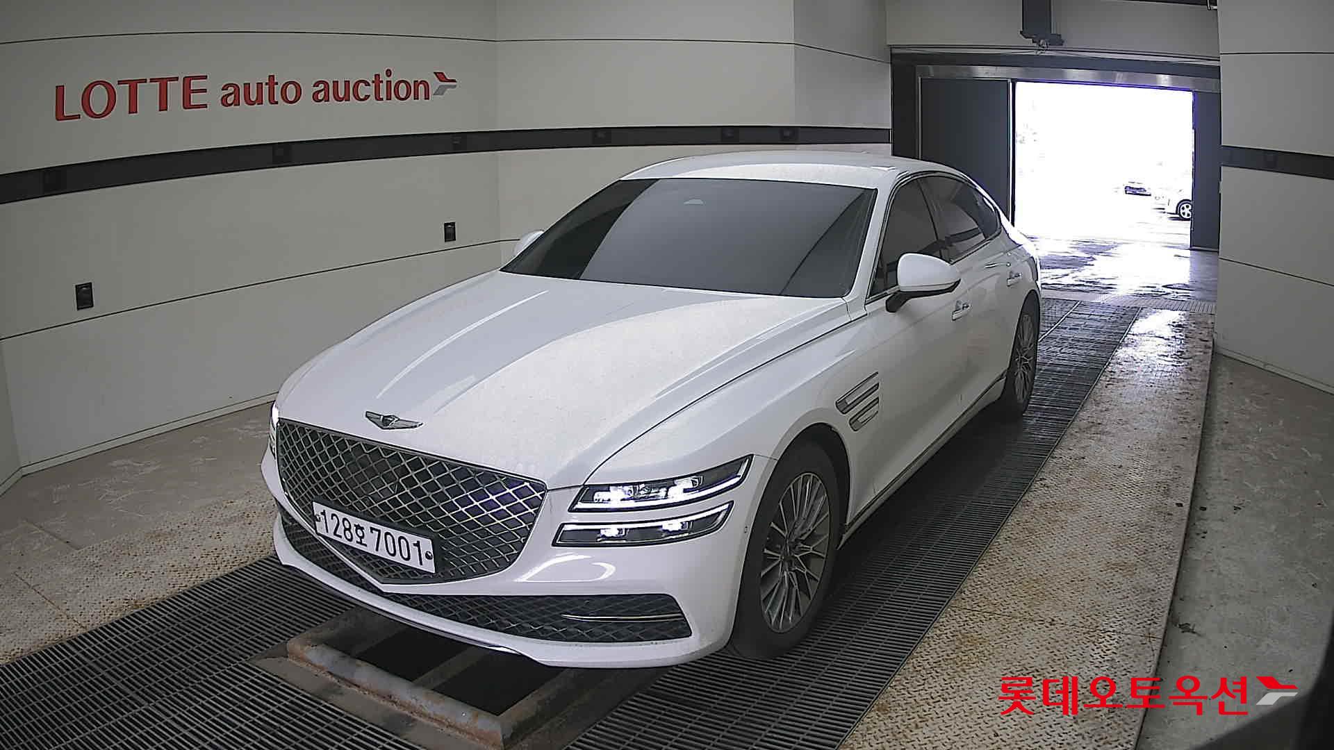 Genesis G80 2021 - Image 10