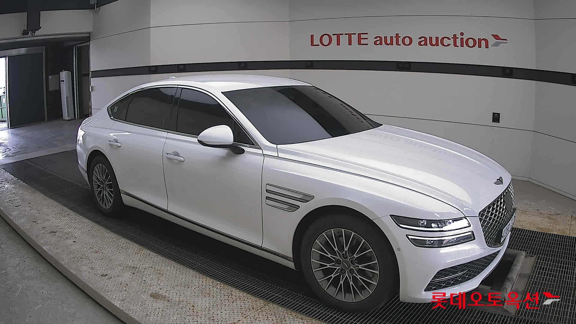 Genesis G80 2021 - Image 23