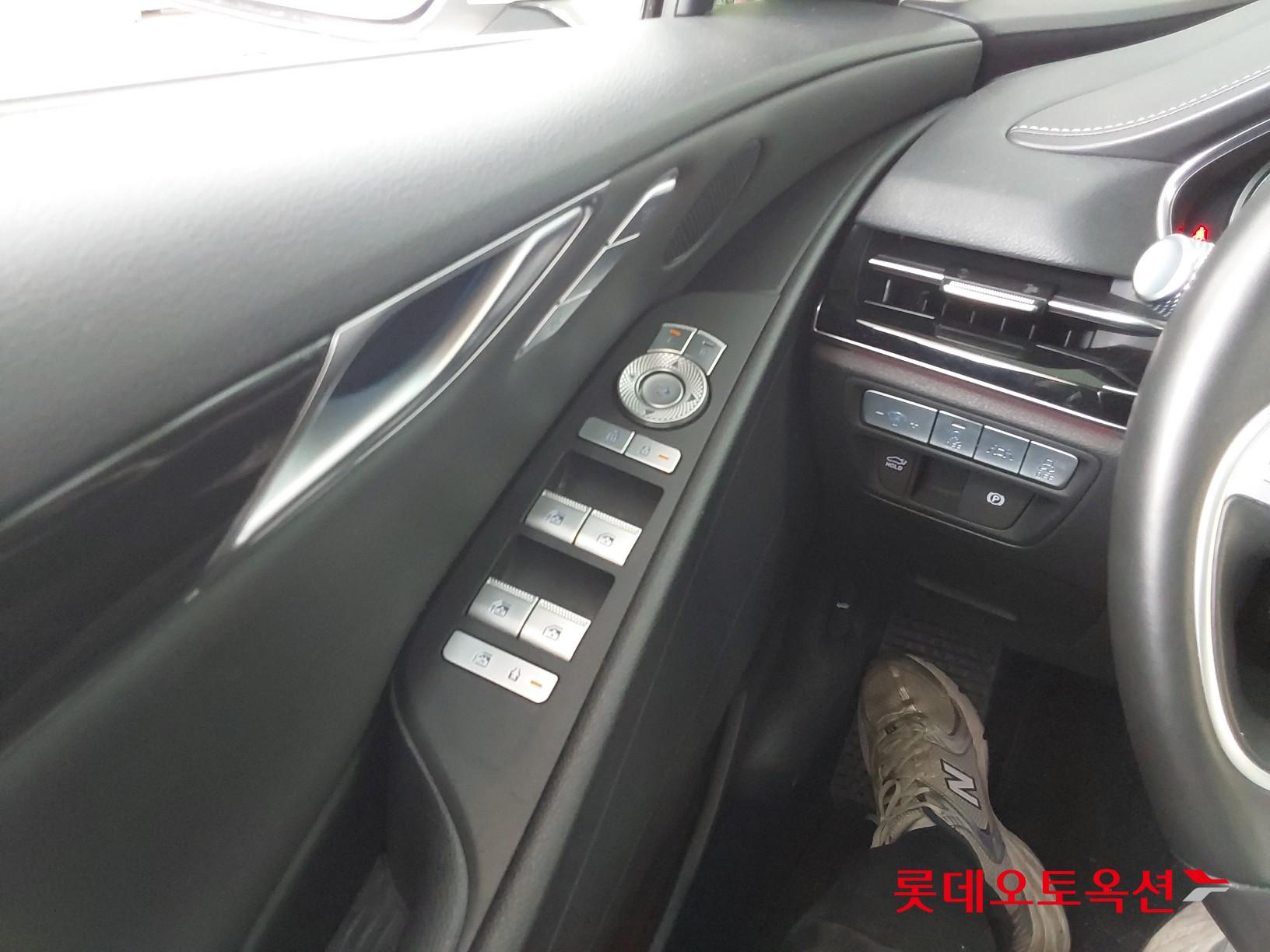 Genesis G80 2021 - Image 29