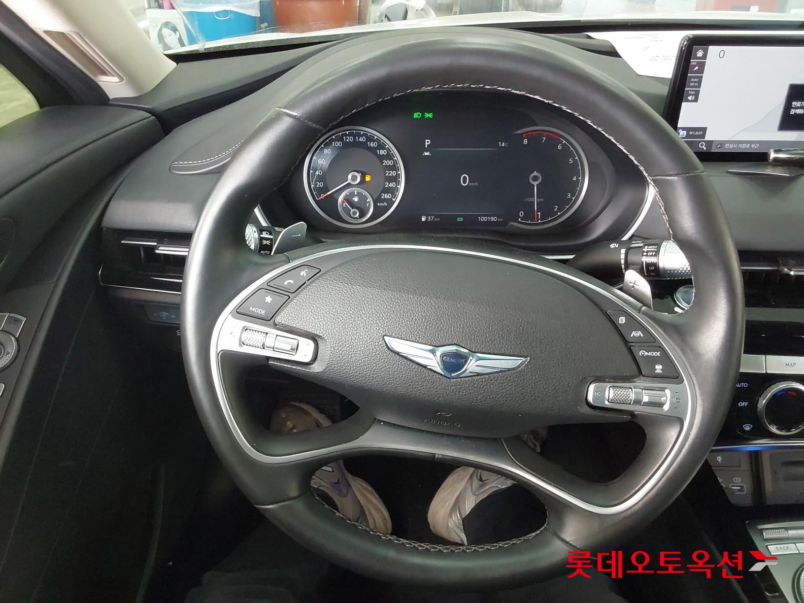 Genesis G80 2021 - Image 30