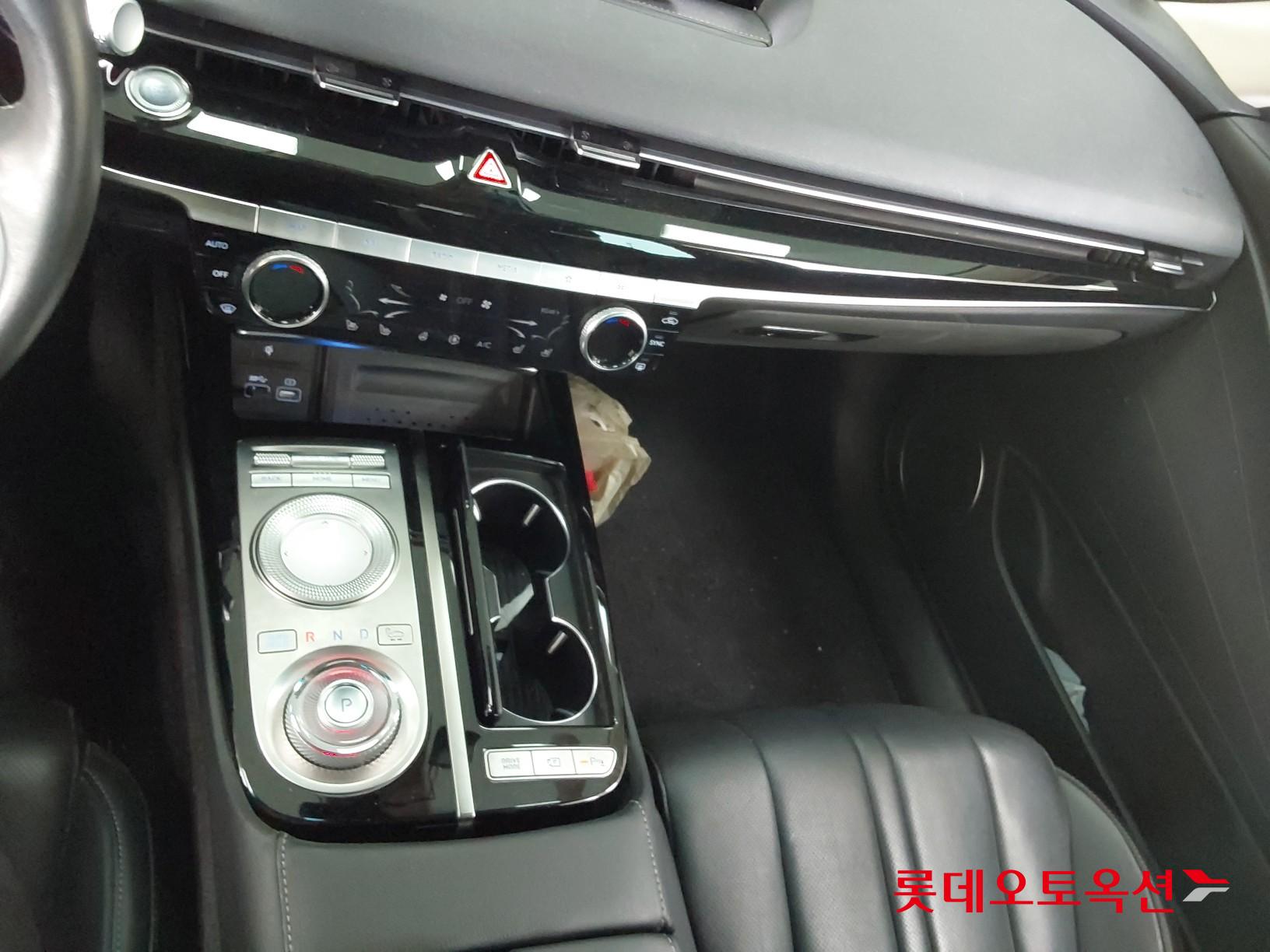 Genesis G80 2021 - Image 35