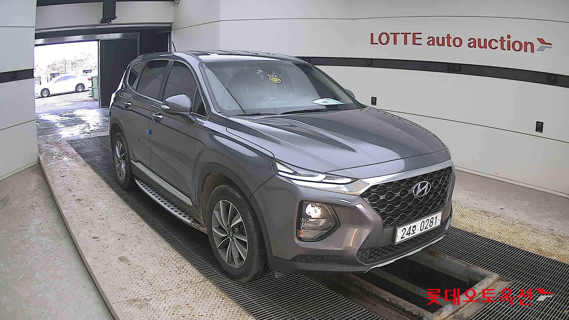 Hyundai Santa Fe 2020 - Image 6