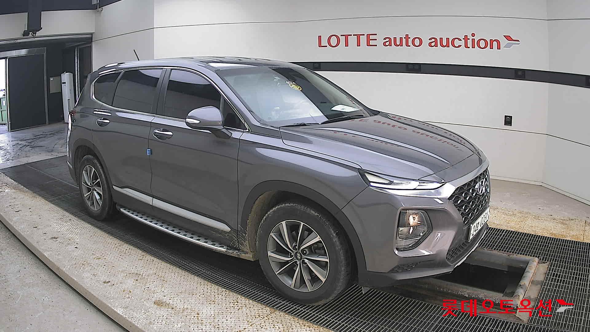 Hyundai Santa Fe 2020 - Image 23