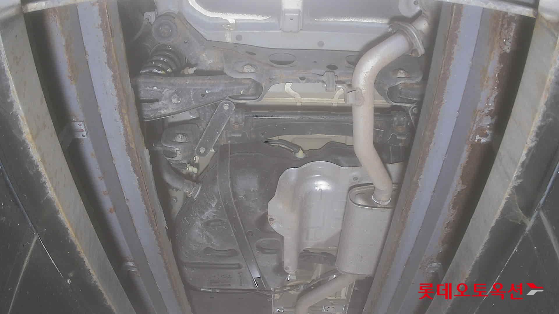 Hyundai Santa Fe 2020 - Image 2