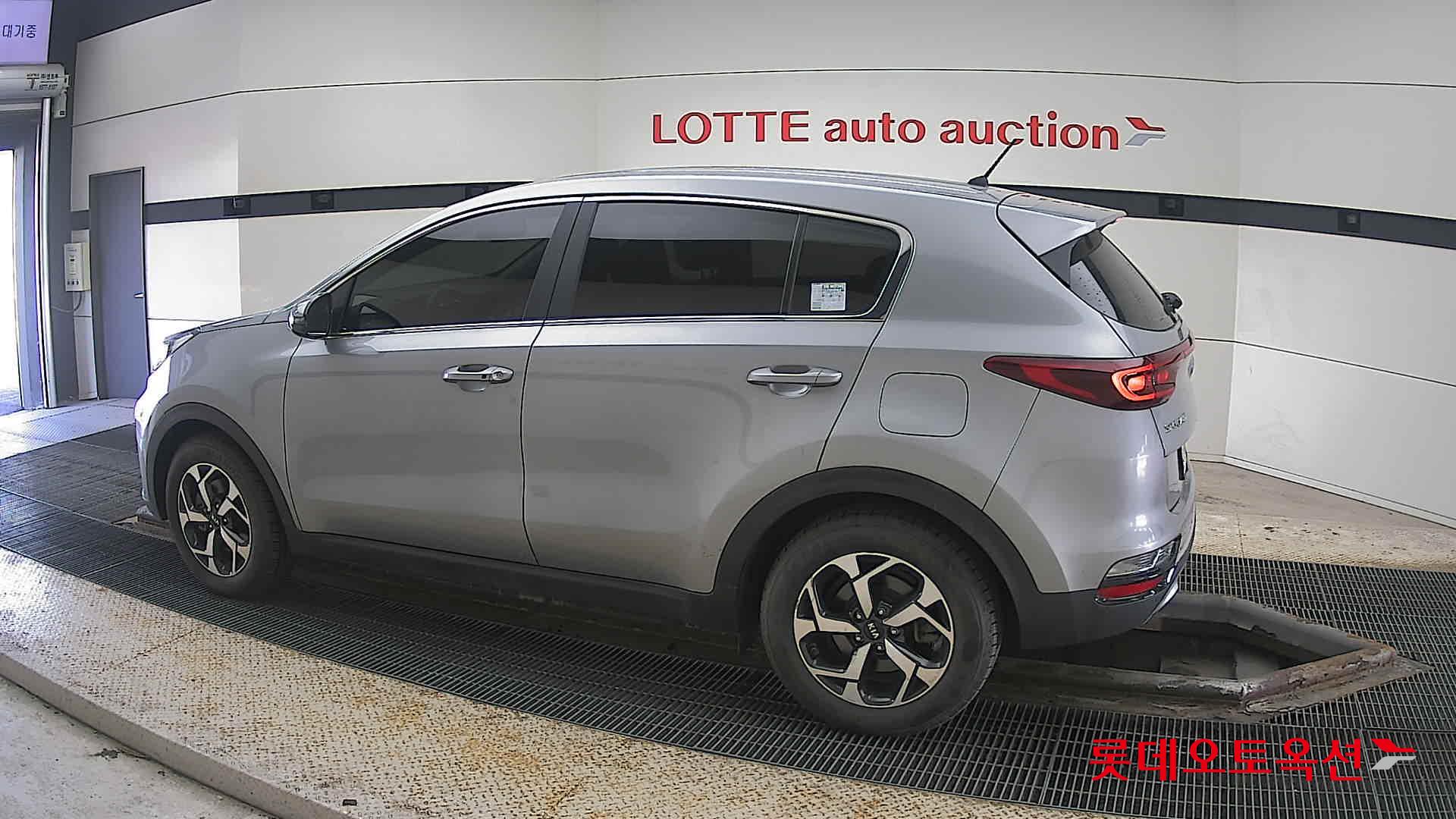 Kia Sportage id 3816372 из Кореи 11