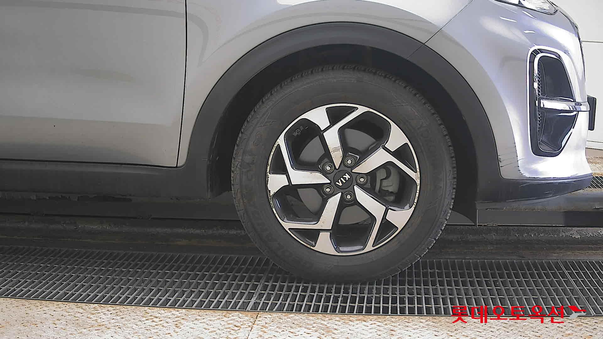 Kia Sportage id 3816372 из Кореи 23