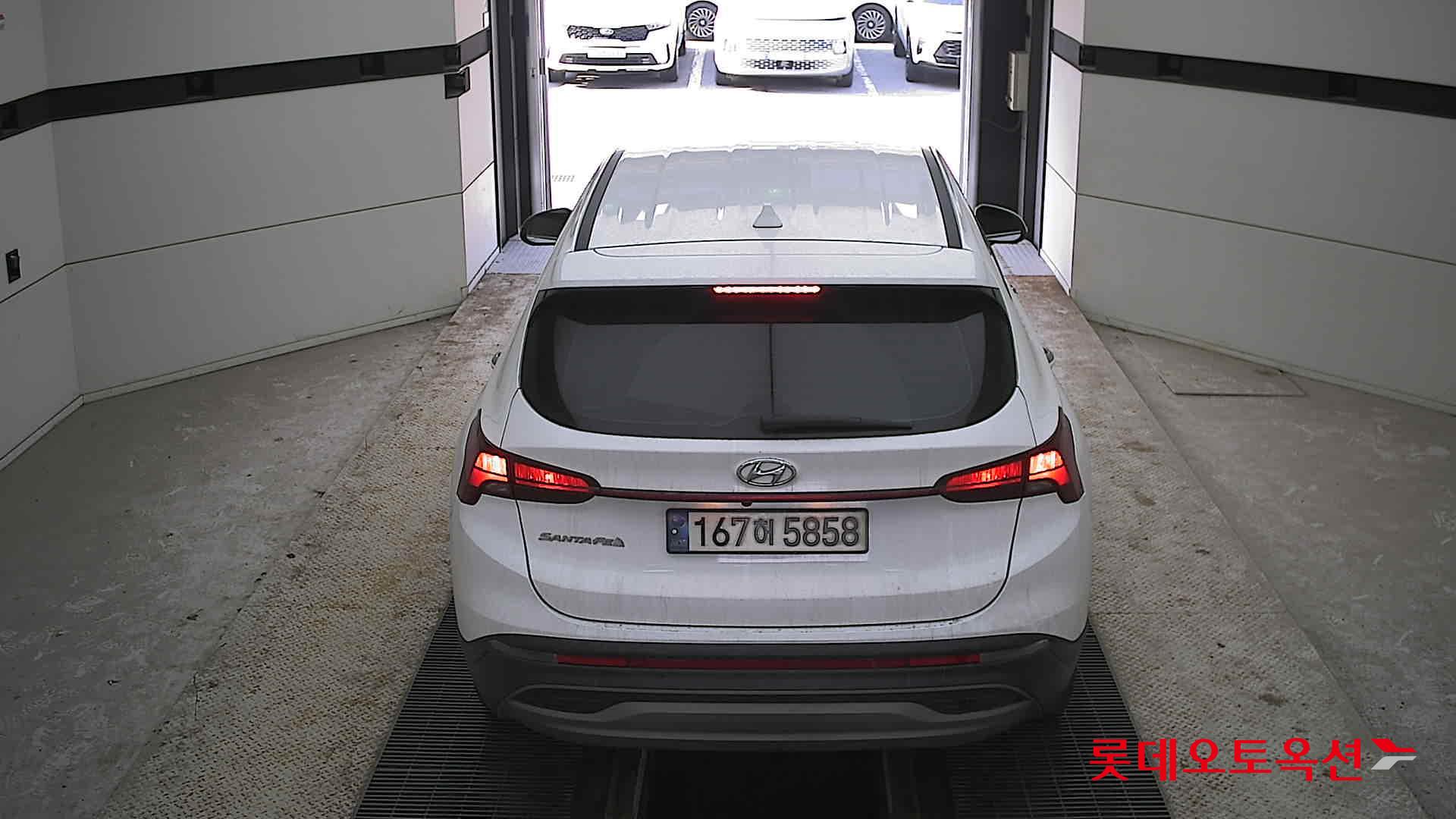 Hyundai Santa Fe 2022 Белый из Кореи, фото 5