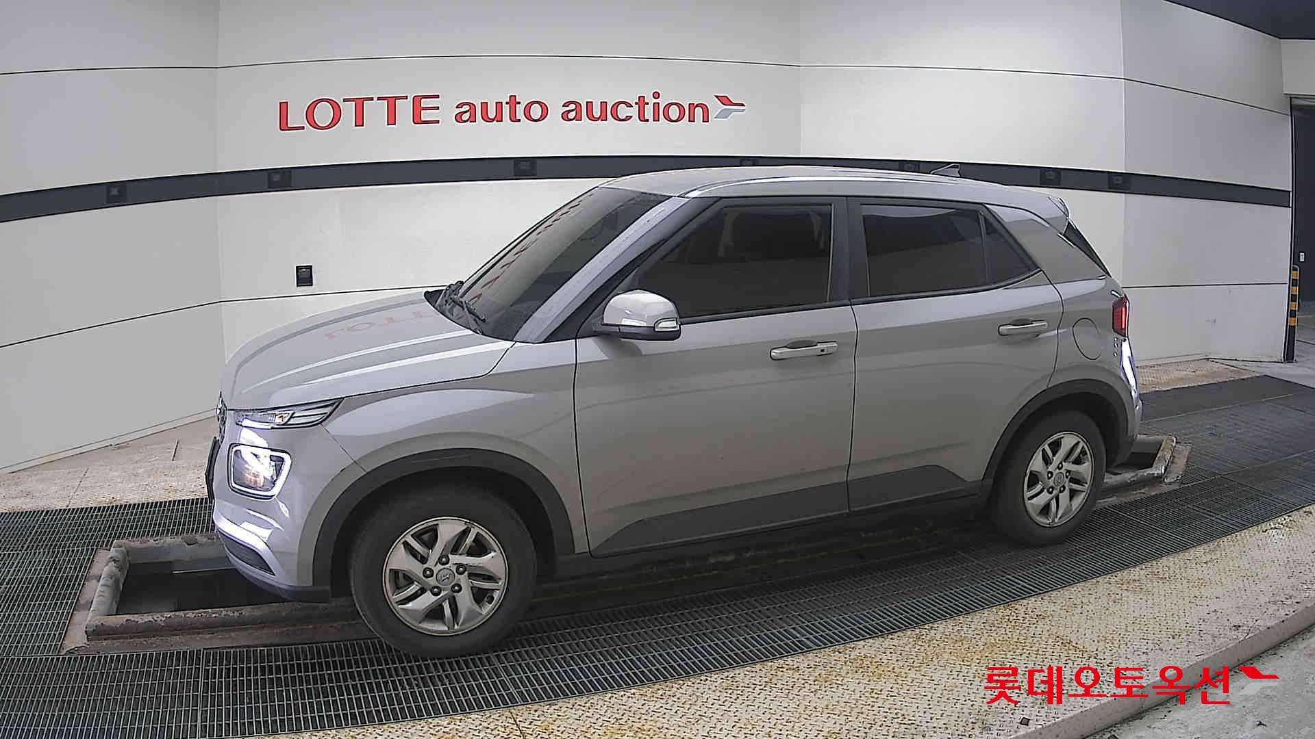 Hyundai Venue id 3803694 из Кореи 12