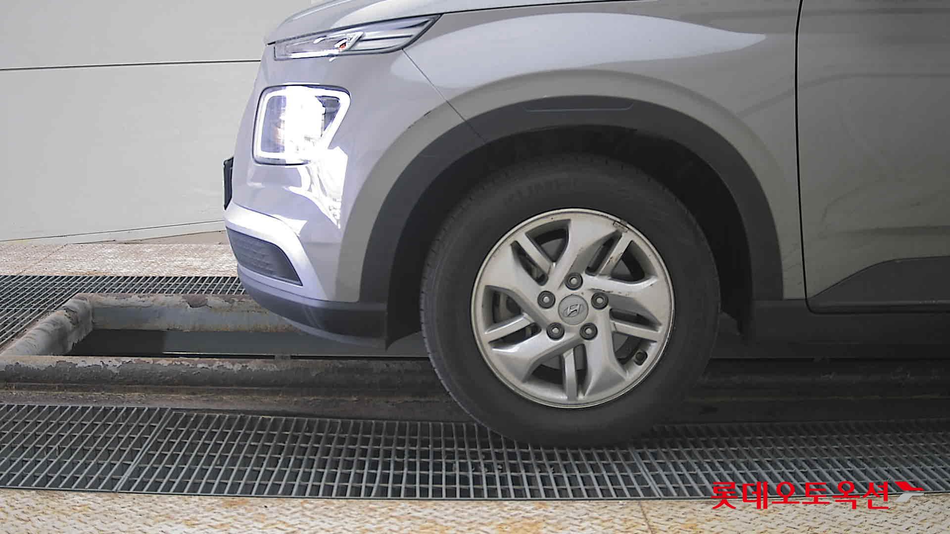 Hyundai Venue id 3803694 из Кореи 21