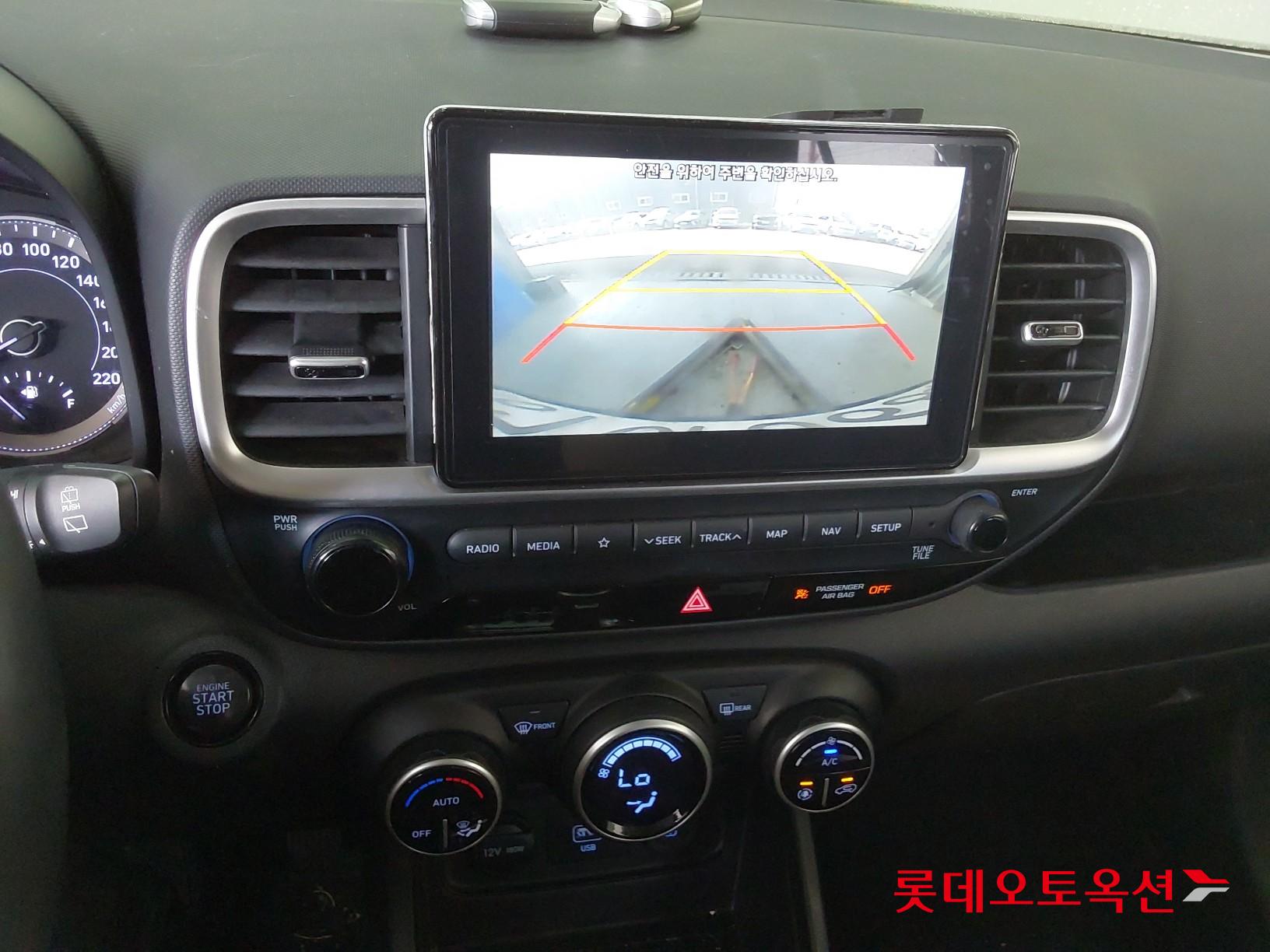 Hyundai Venue id 3803694 из Кореи 32