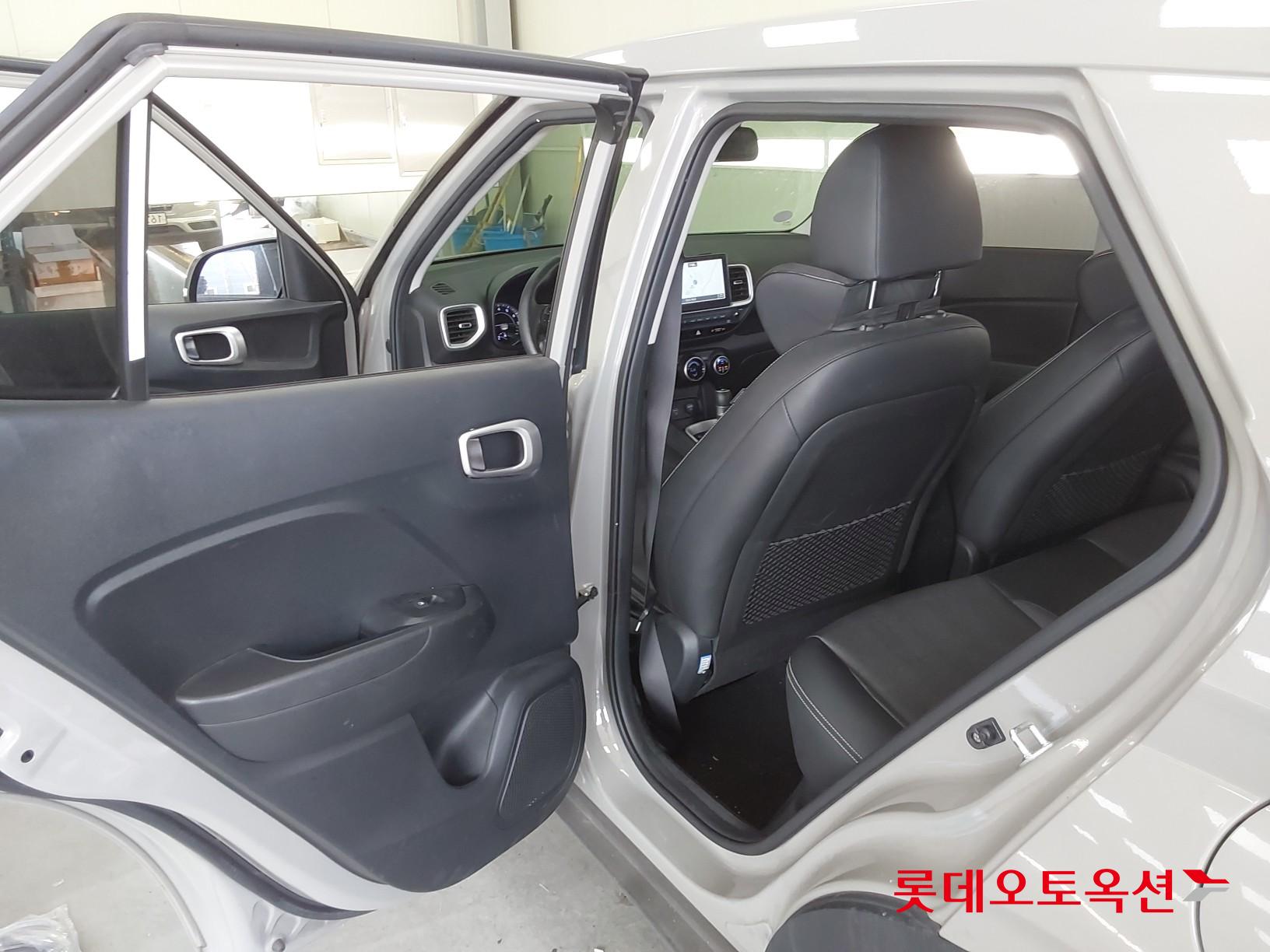 Hyundai Venue id 3803694 из Кореи 36