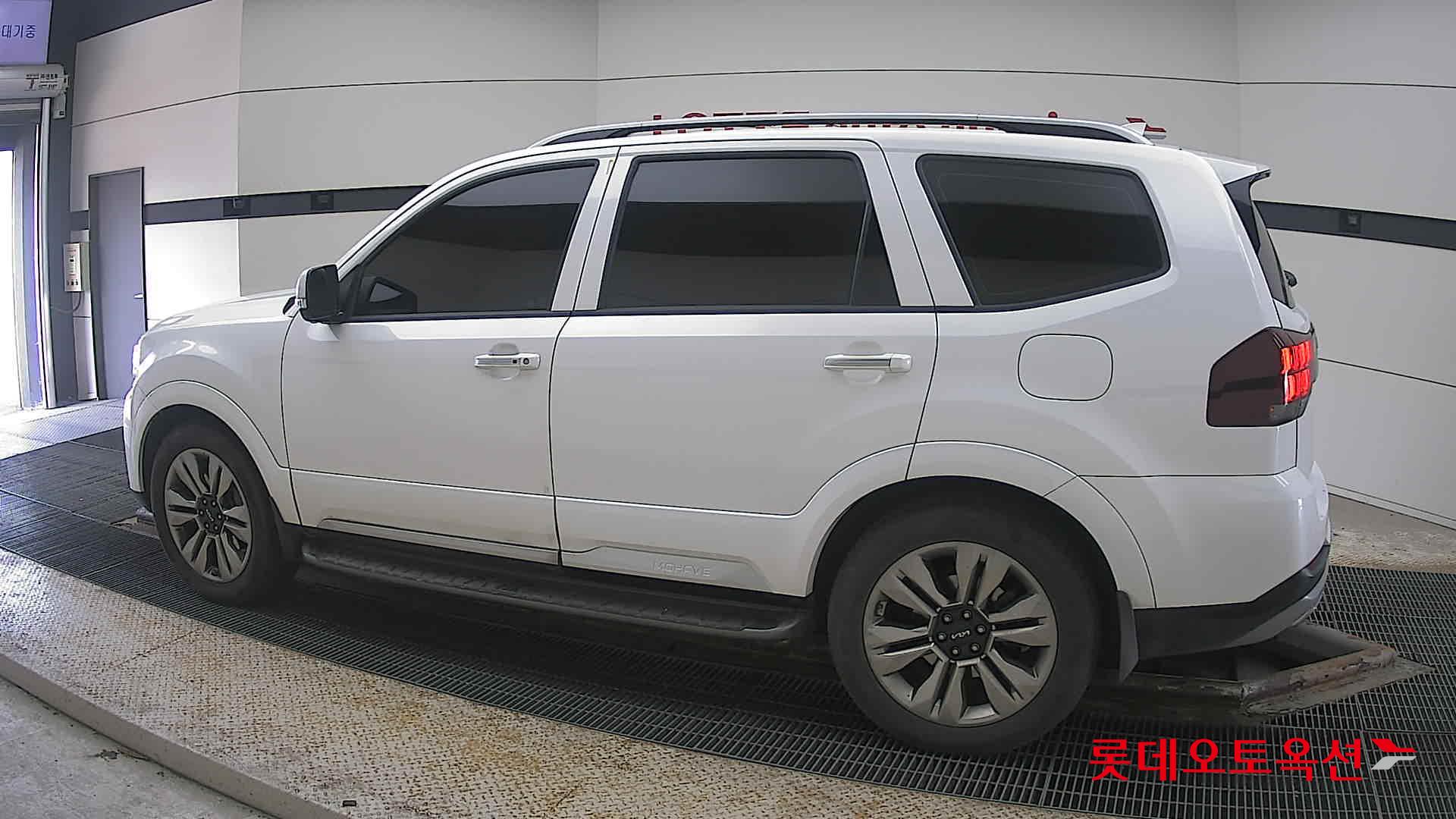 Kia Mohave id 3803780 из Кореи 11