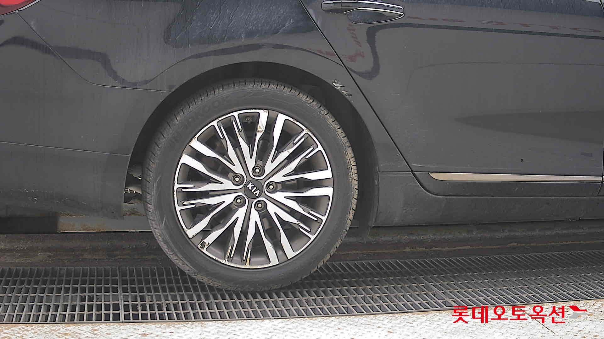 Kia K7 id 3803770 из Кореи 24