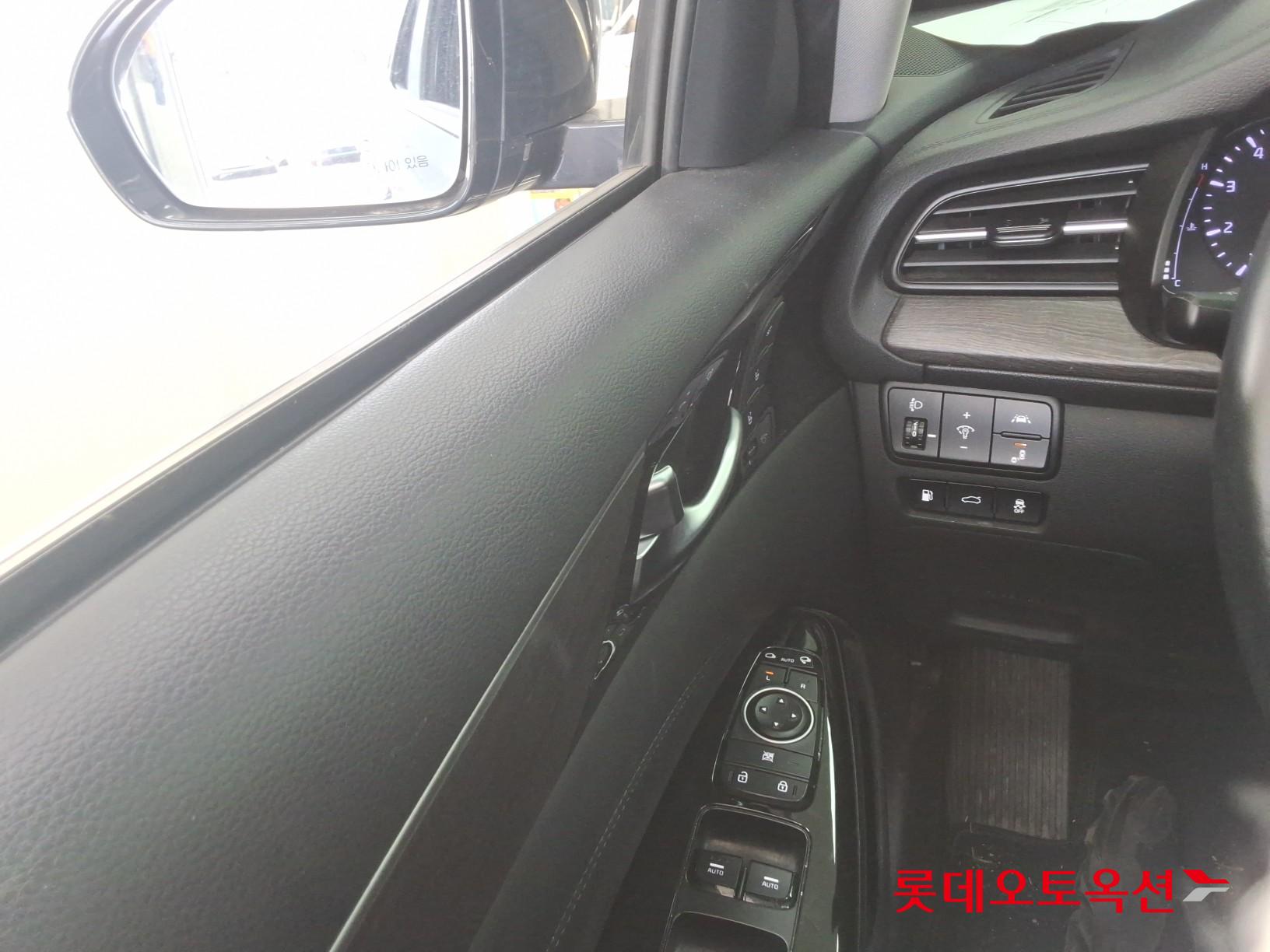 Kia K7 id 3803770 из Кореи 28