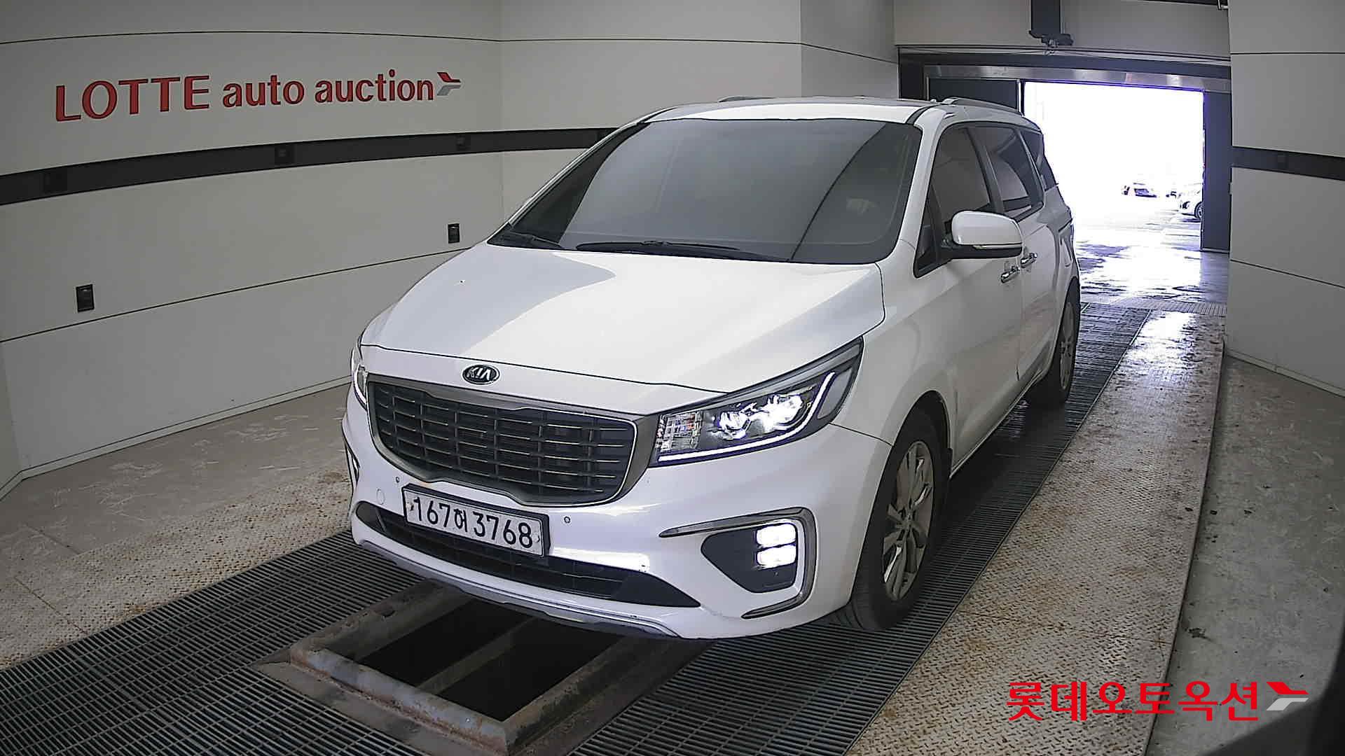 Kia Carnival 2020 Белый из Кореи