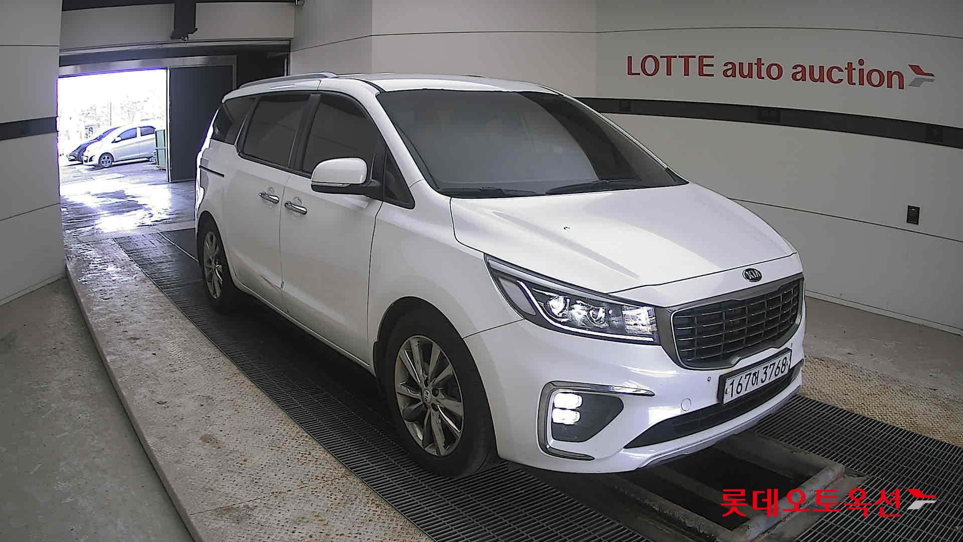 Kia Carnival 2020 Белый из Кореи, фото 2
